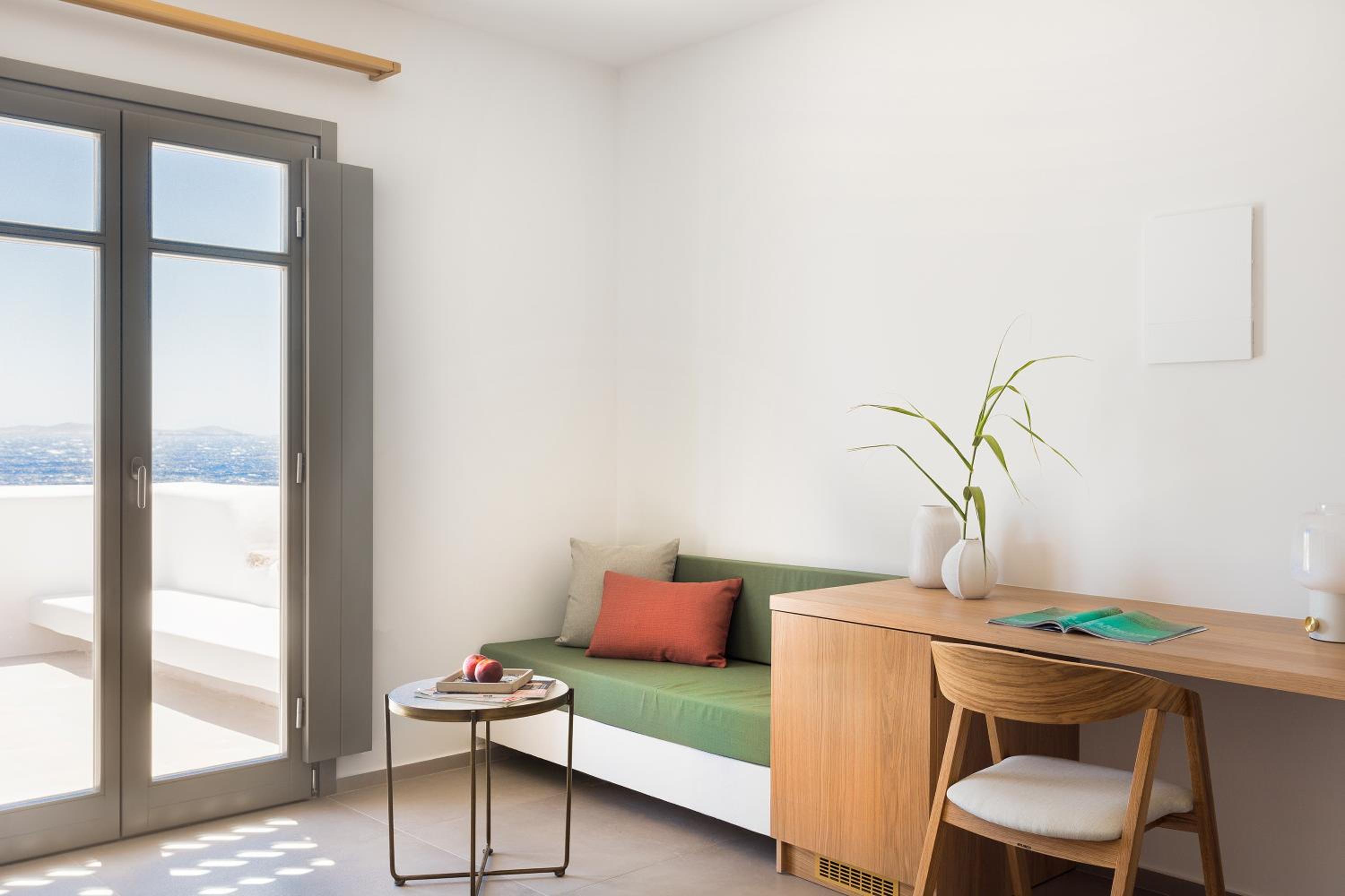 Premium Suite with Sea View and Hot Tub - Photo 6