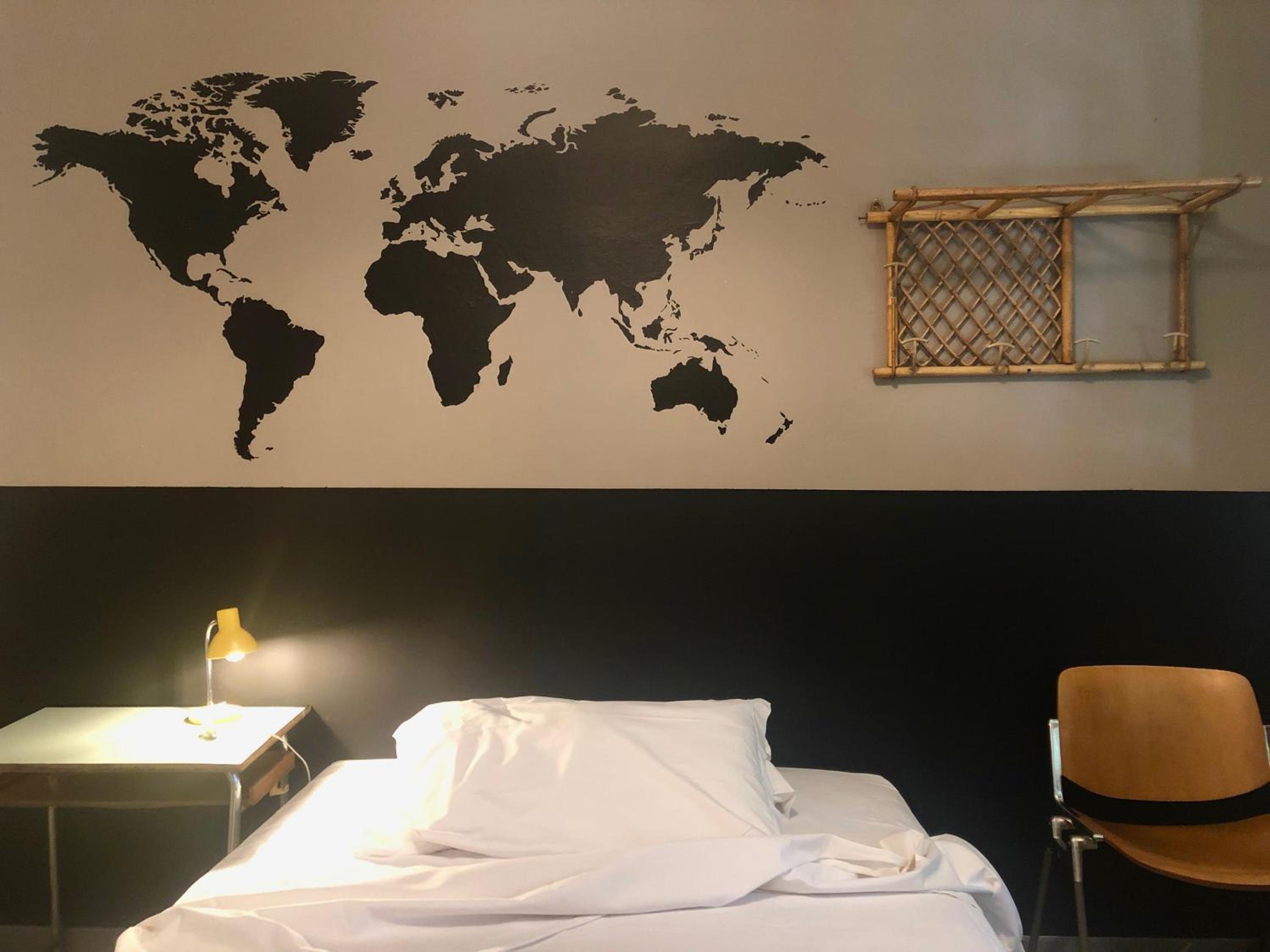Standard Double Room with Shared Bathroom photo 1