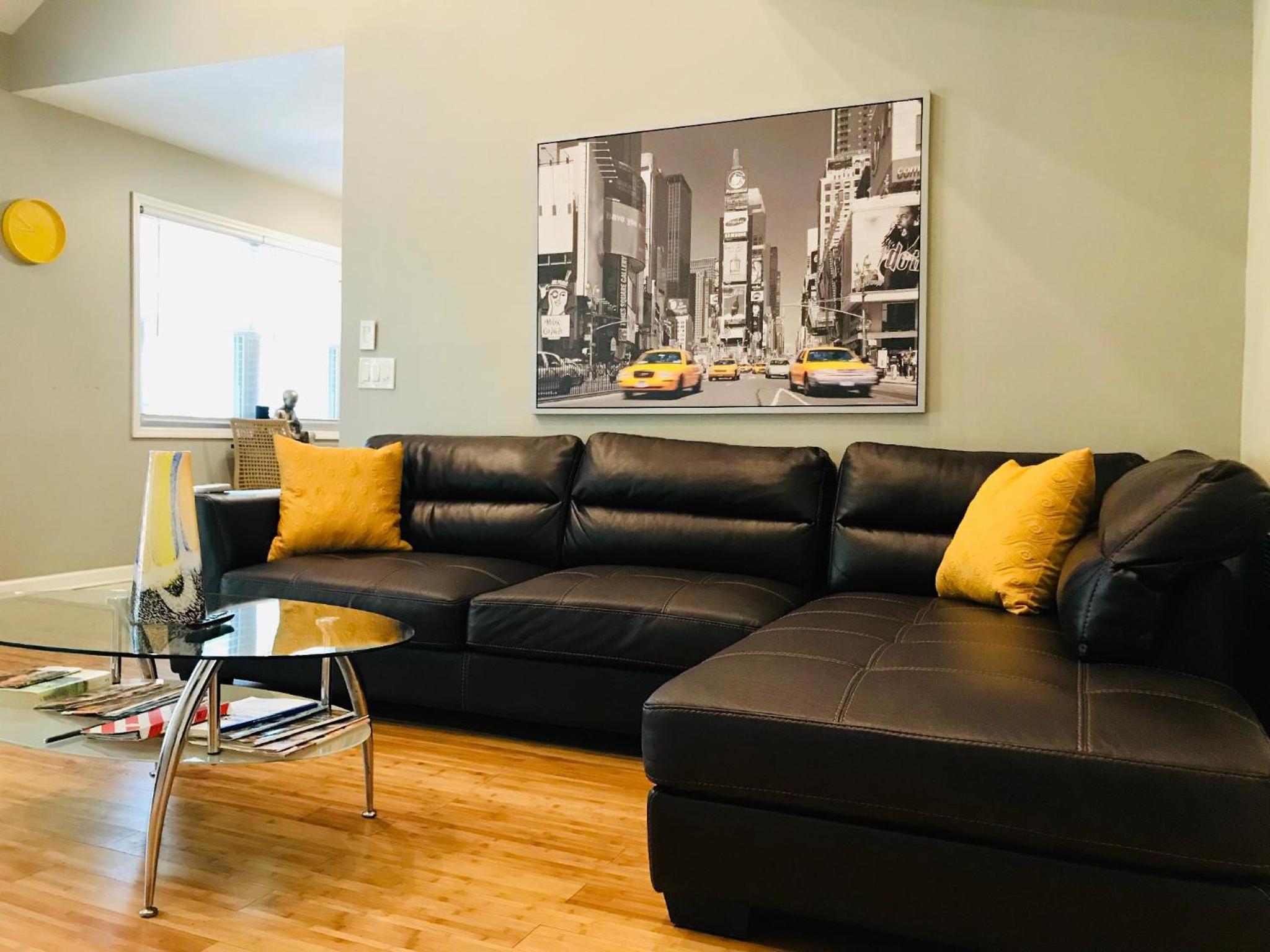 Three-Bedroom Townhouse photo 1