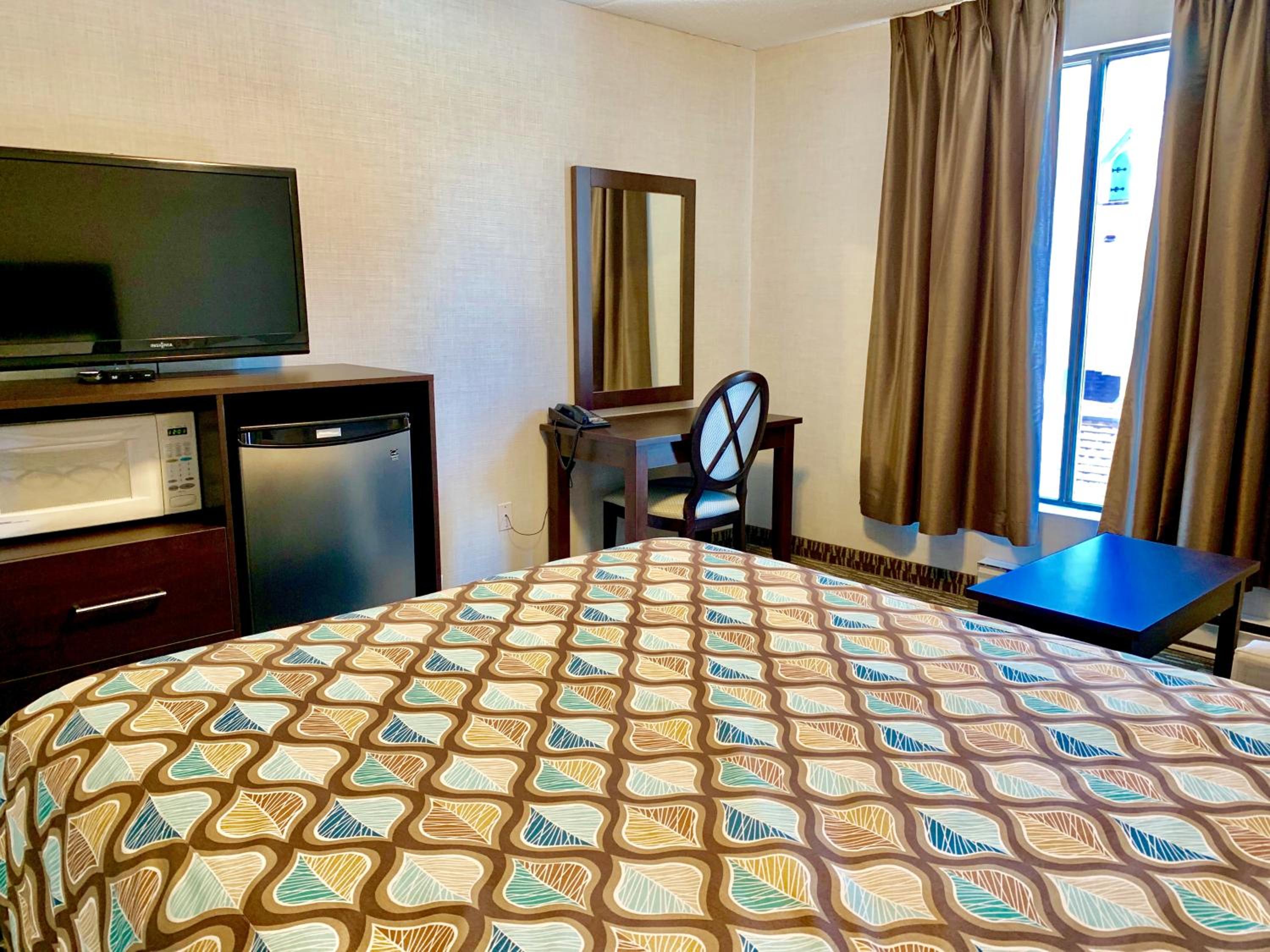 Deluxe Inn — photo 45