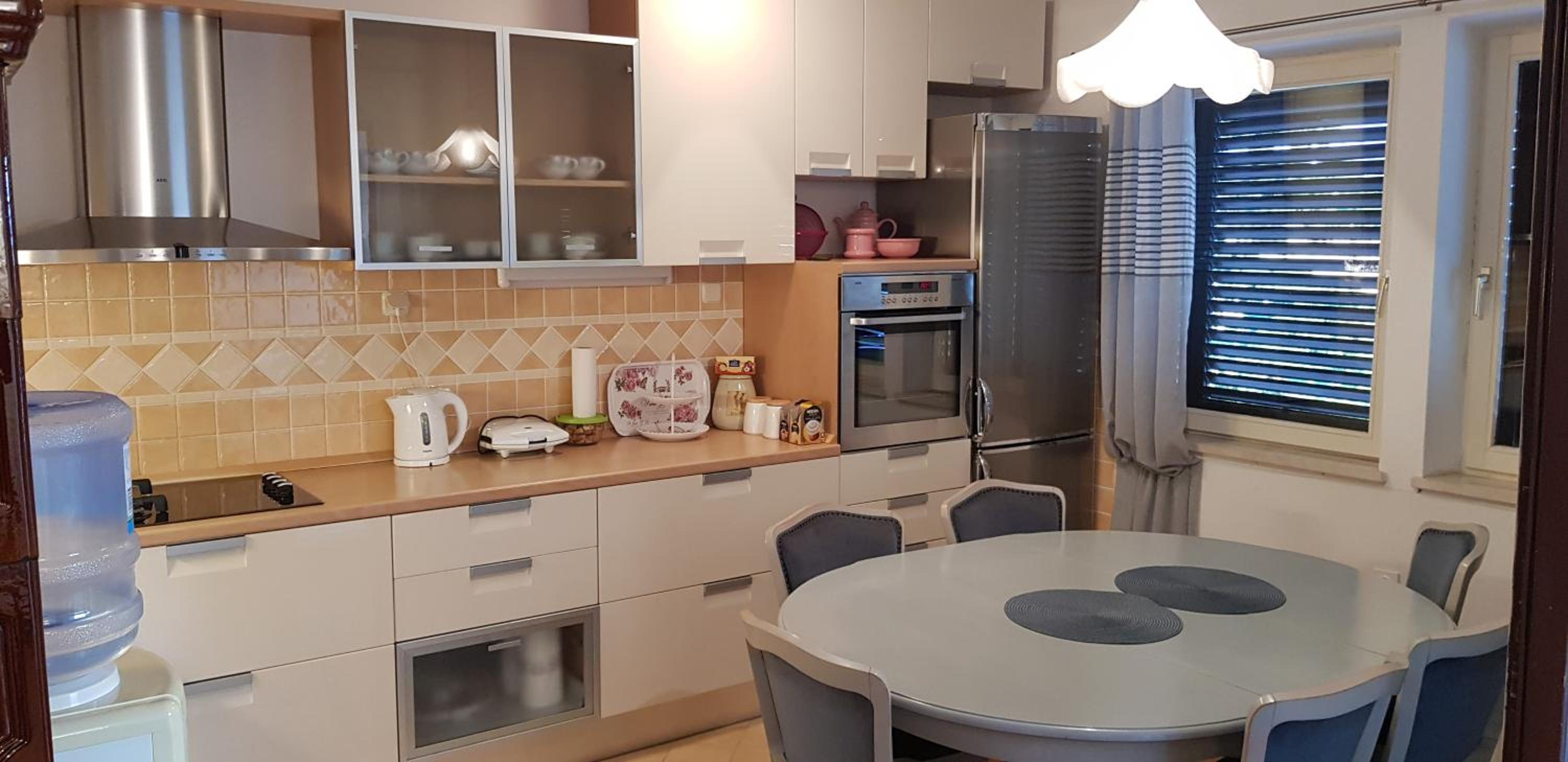 Two-Bedroom Apartment - Photo 21