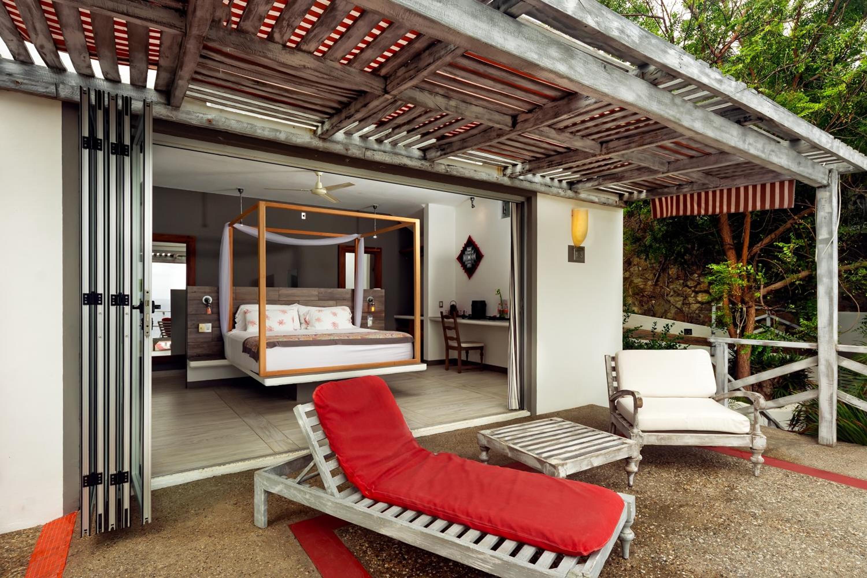 Suite with Terrace - Photo 6