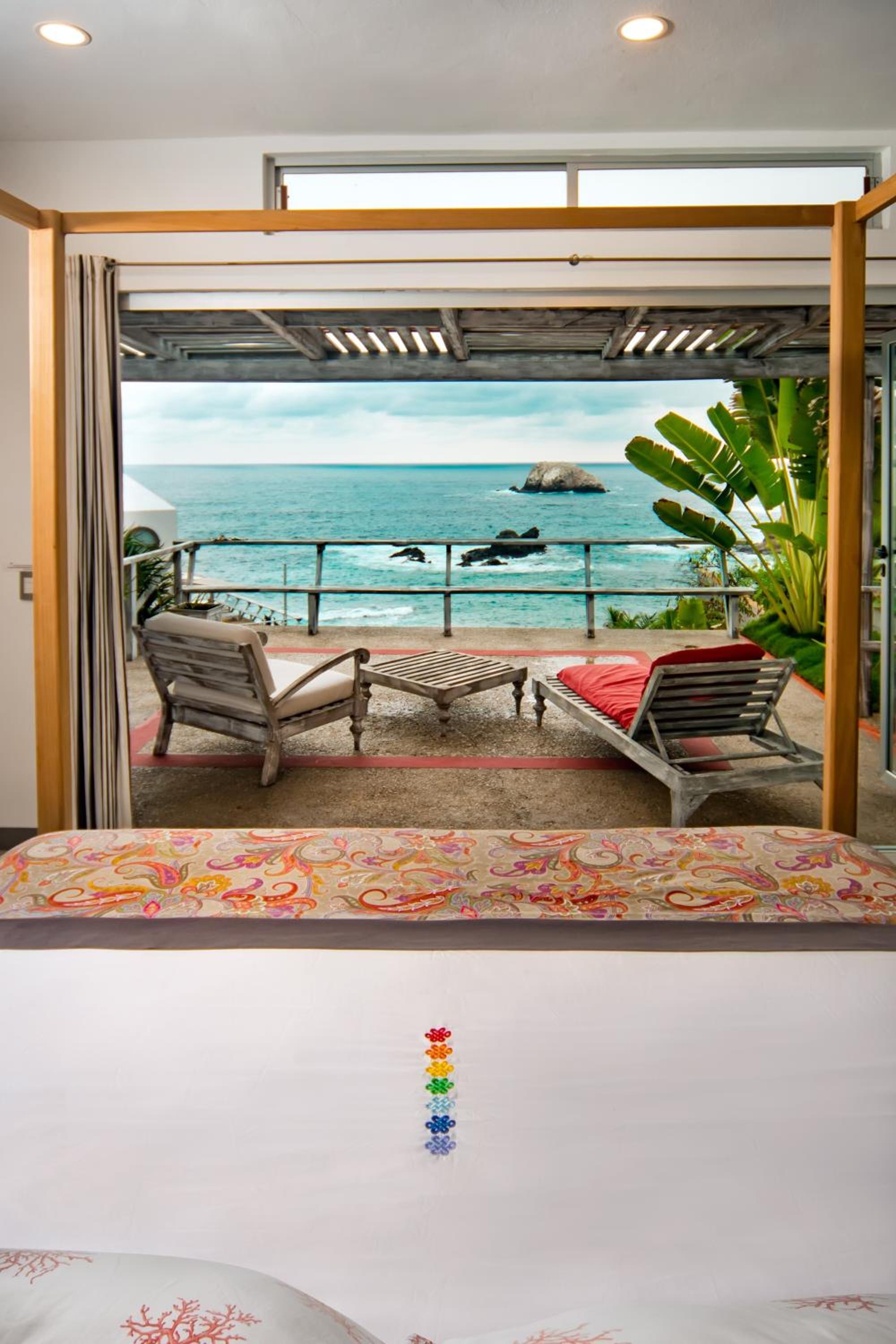 Suite with Terrace - Photo 7