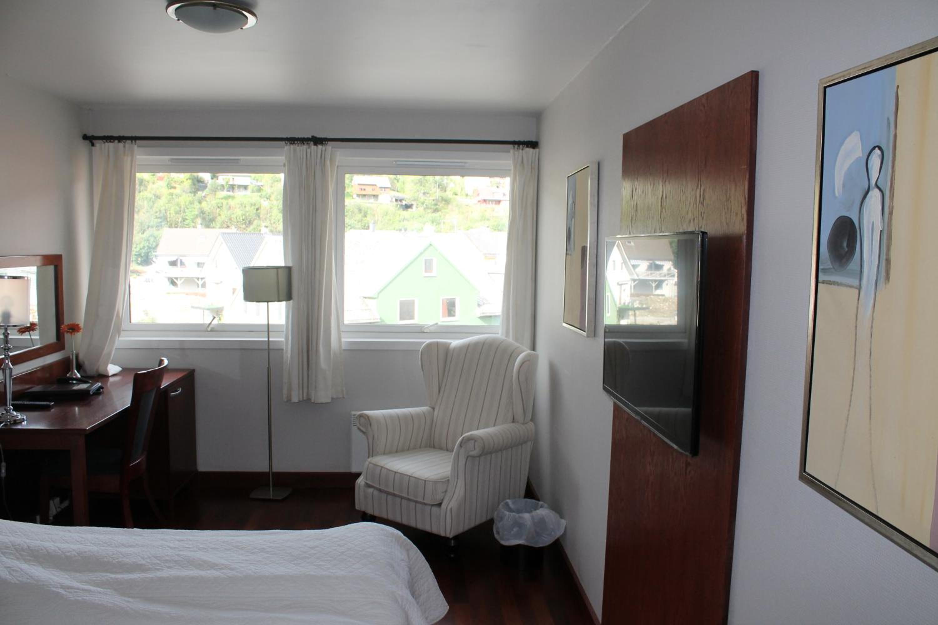 Single Room photo 3