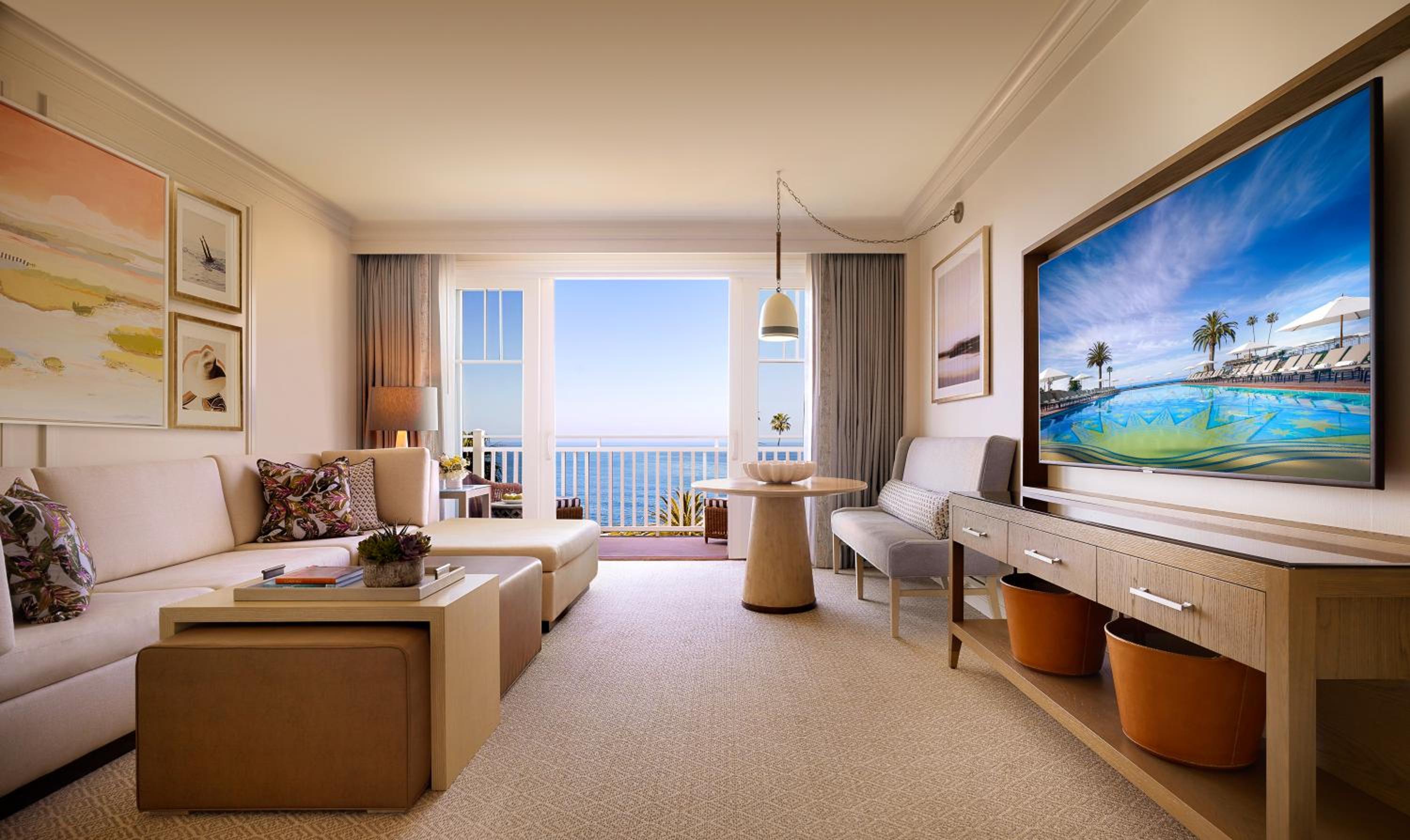 Deluxe Ocean View King Suite