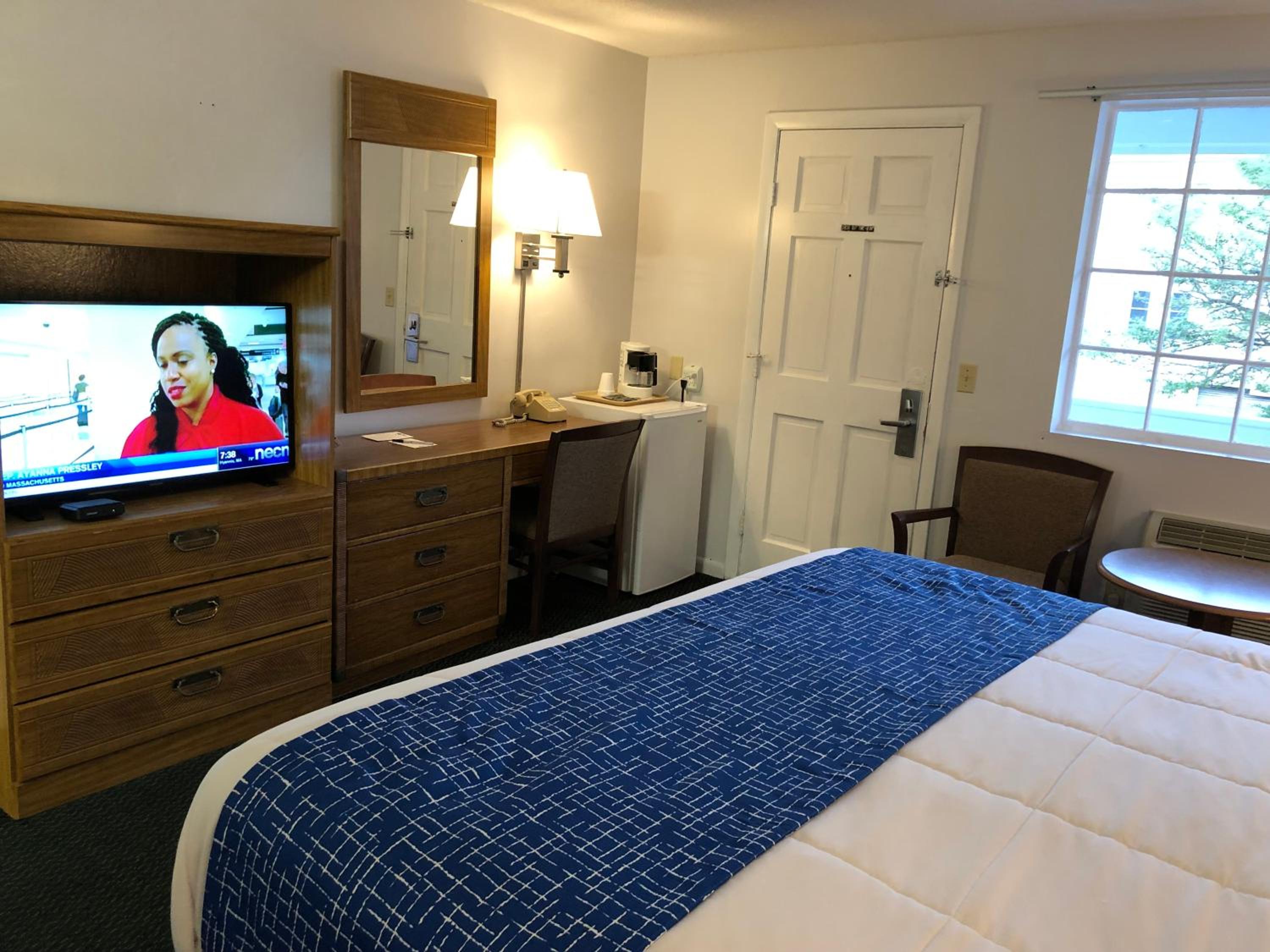 King Room- Non-Smoking - Photo 1