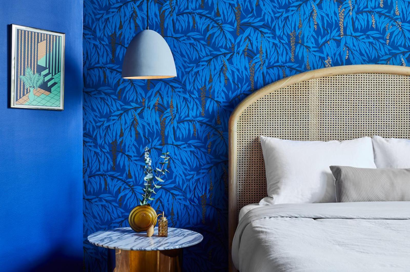 Deluxe Queen Room - Photo 1