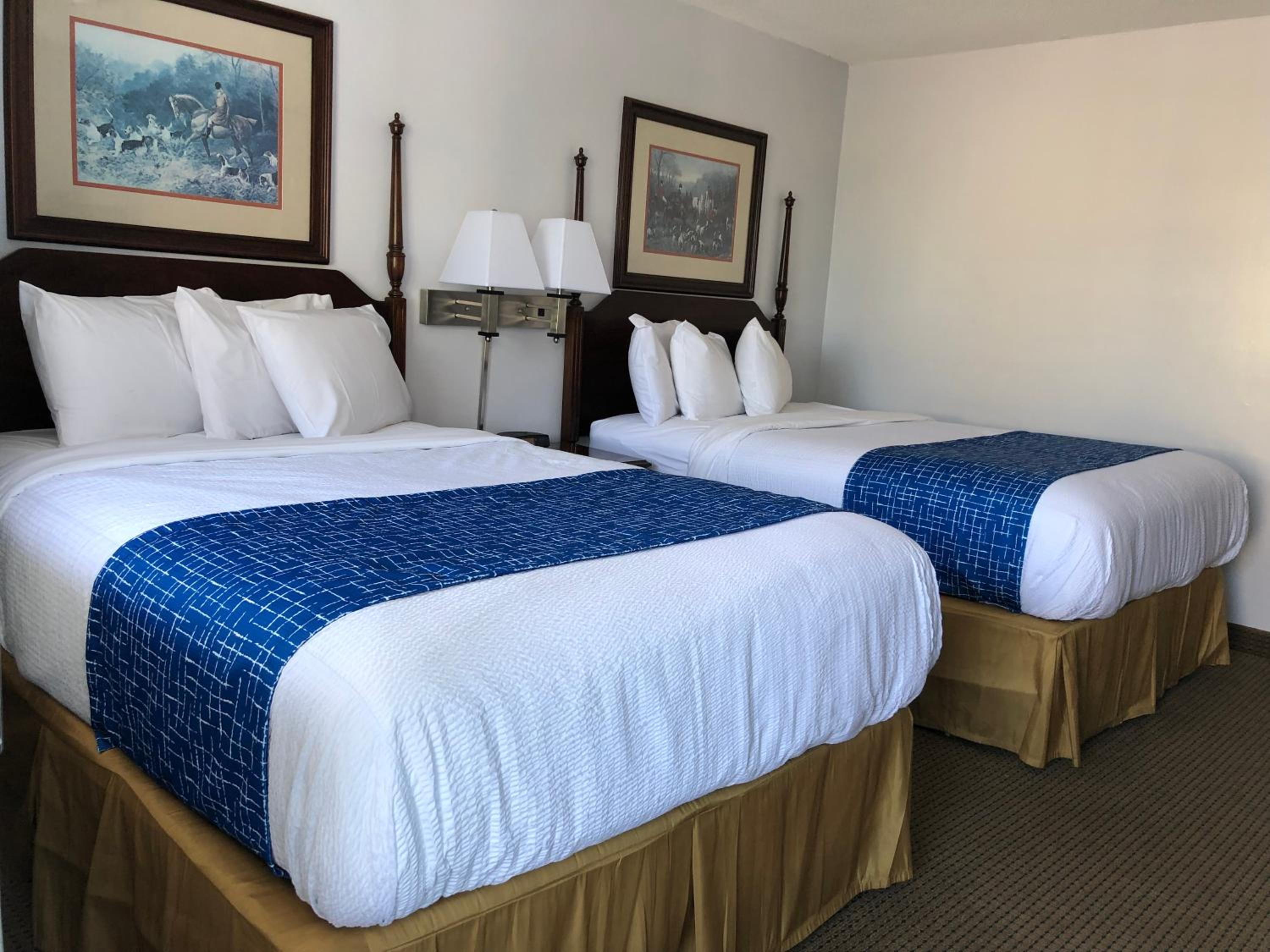 Deluxe Double Room with Two Double Beds - Non-Smoking - Photo 4