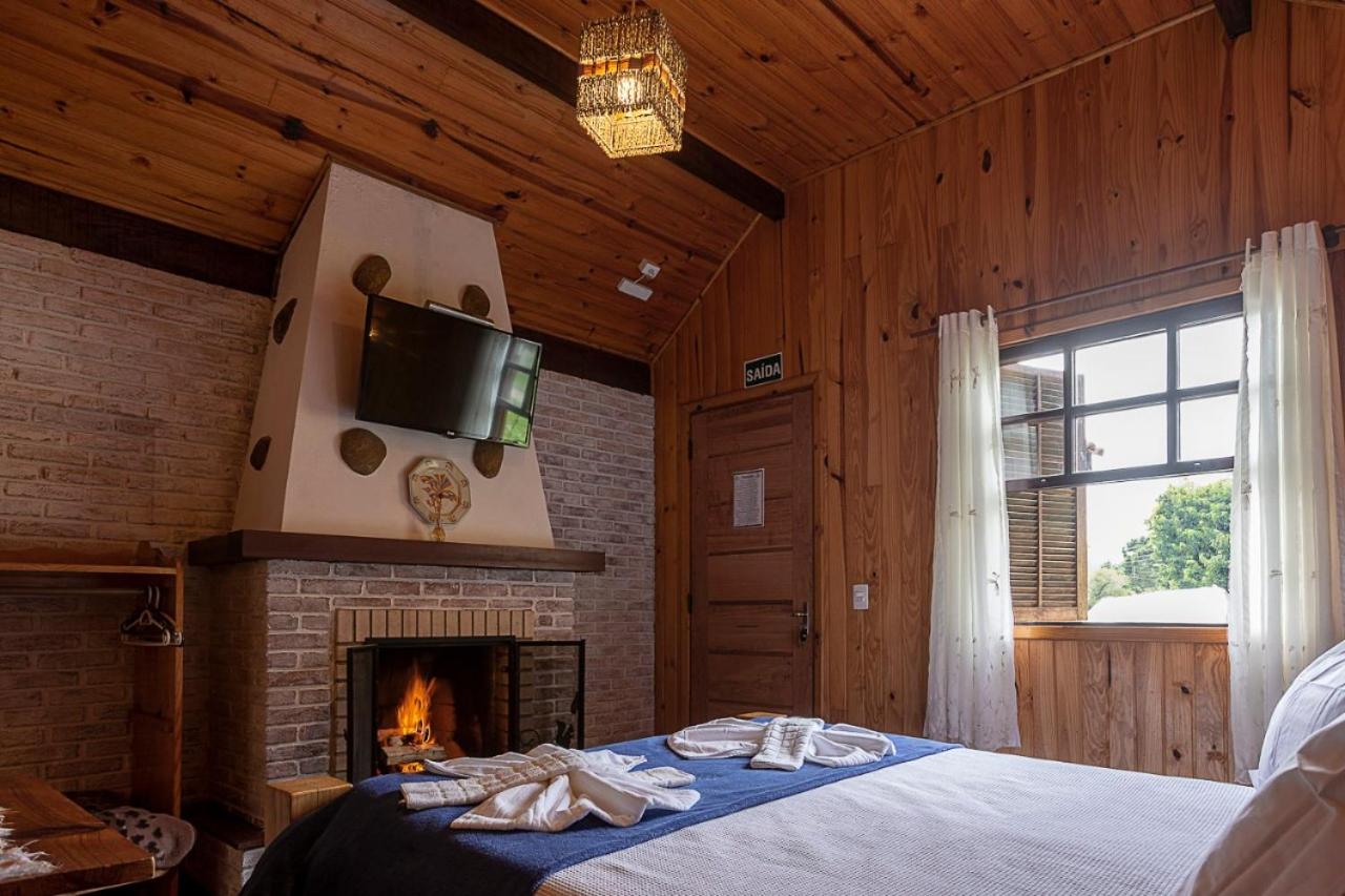 Chalet (2 Adults) photo 1