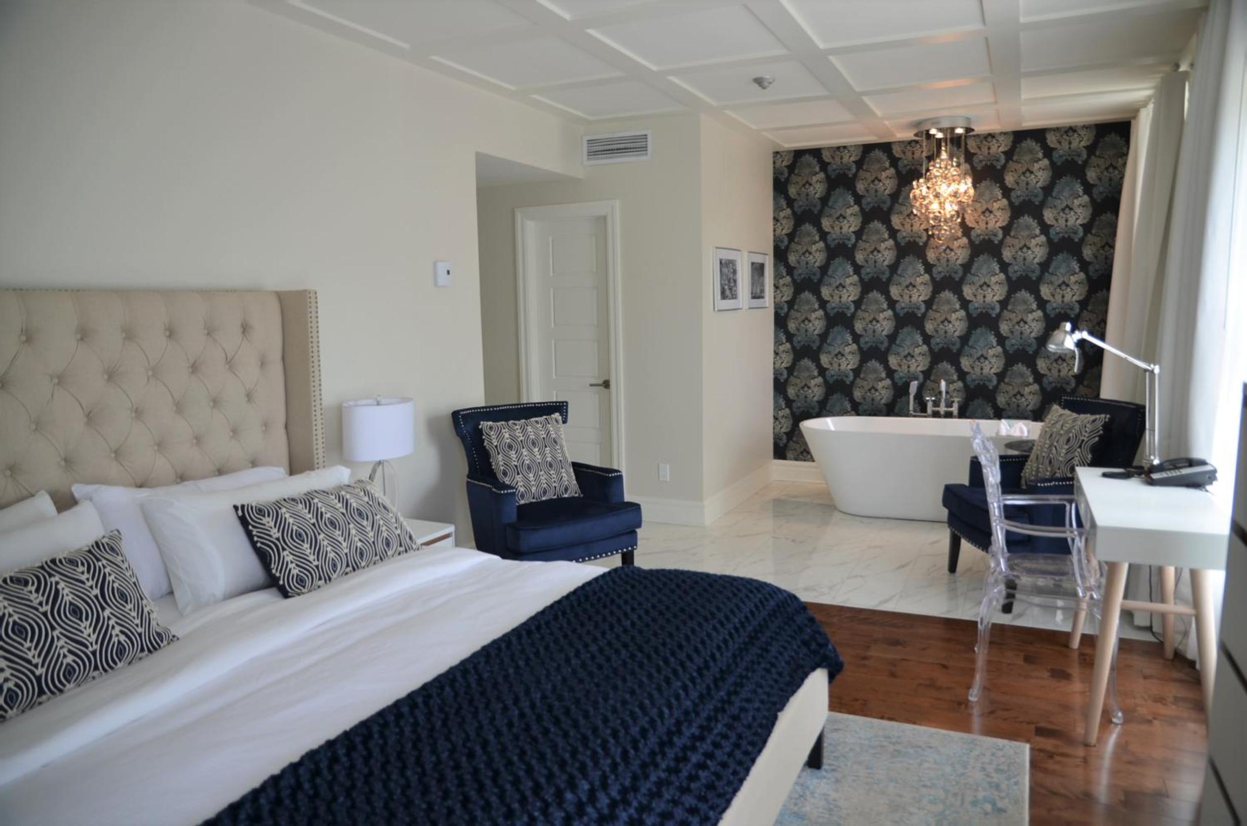 King Suite with Terrace photo 3