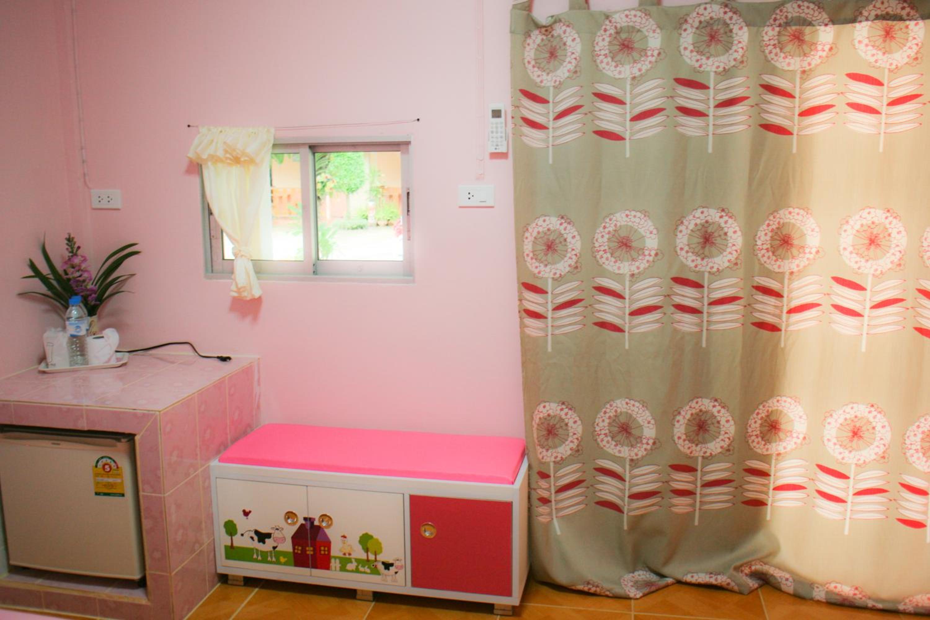 Standard Double Room - Photo 7