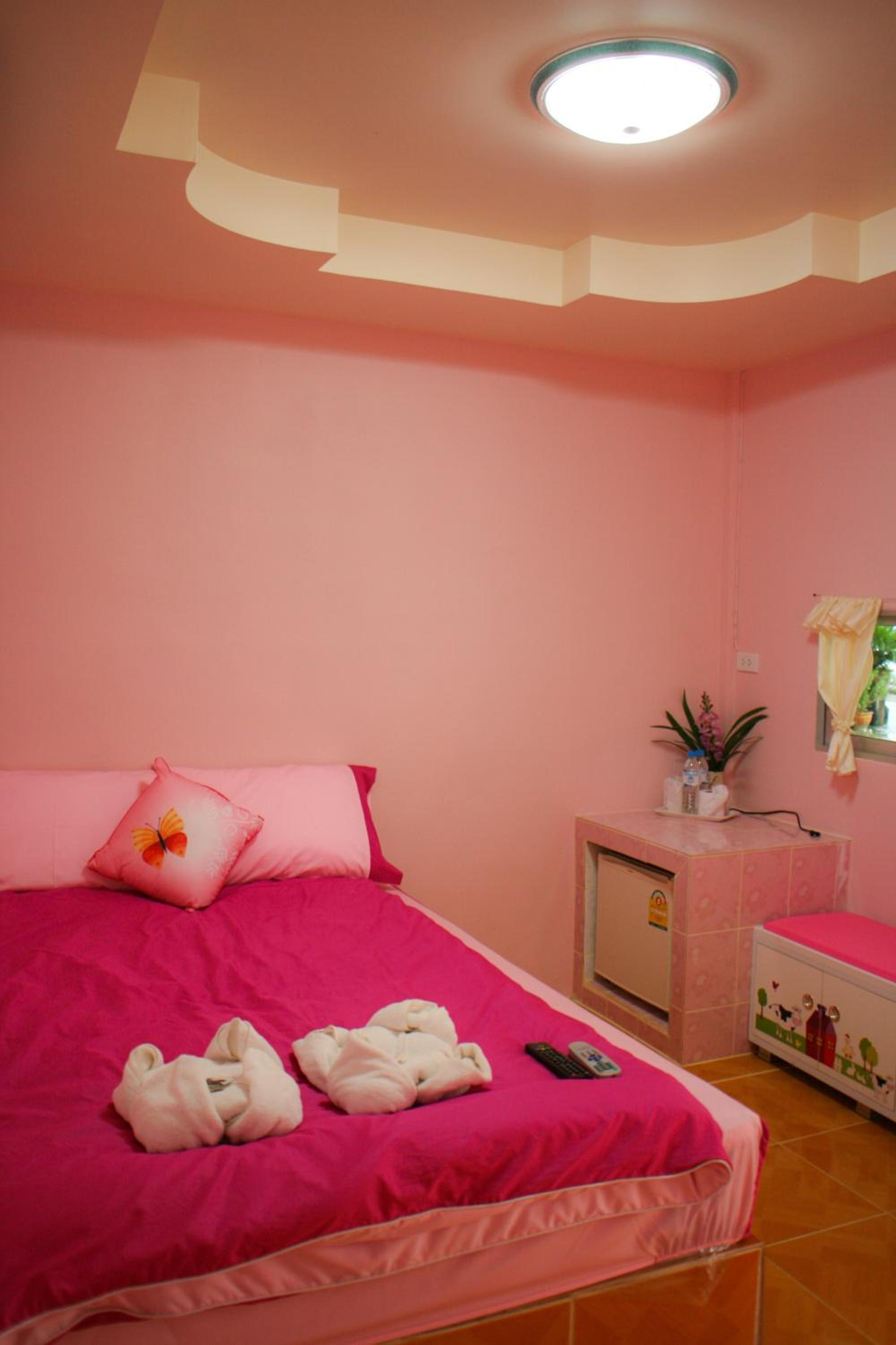 Standard Double Room - Photo 3