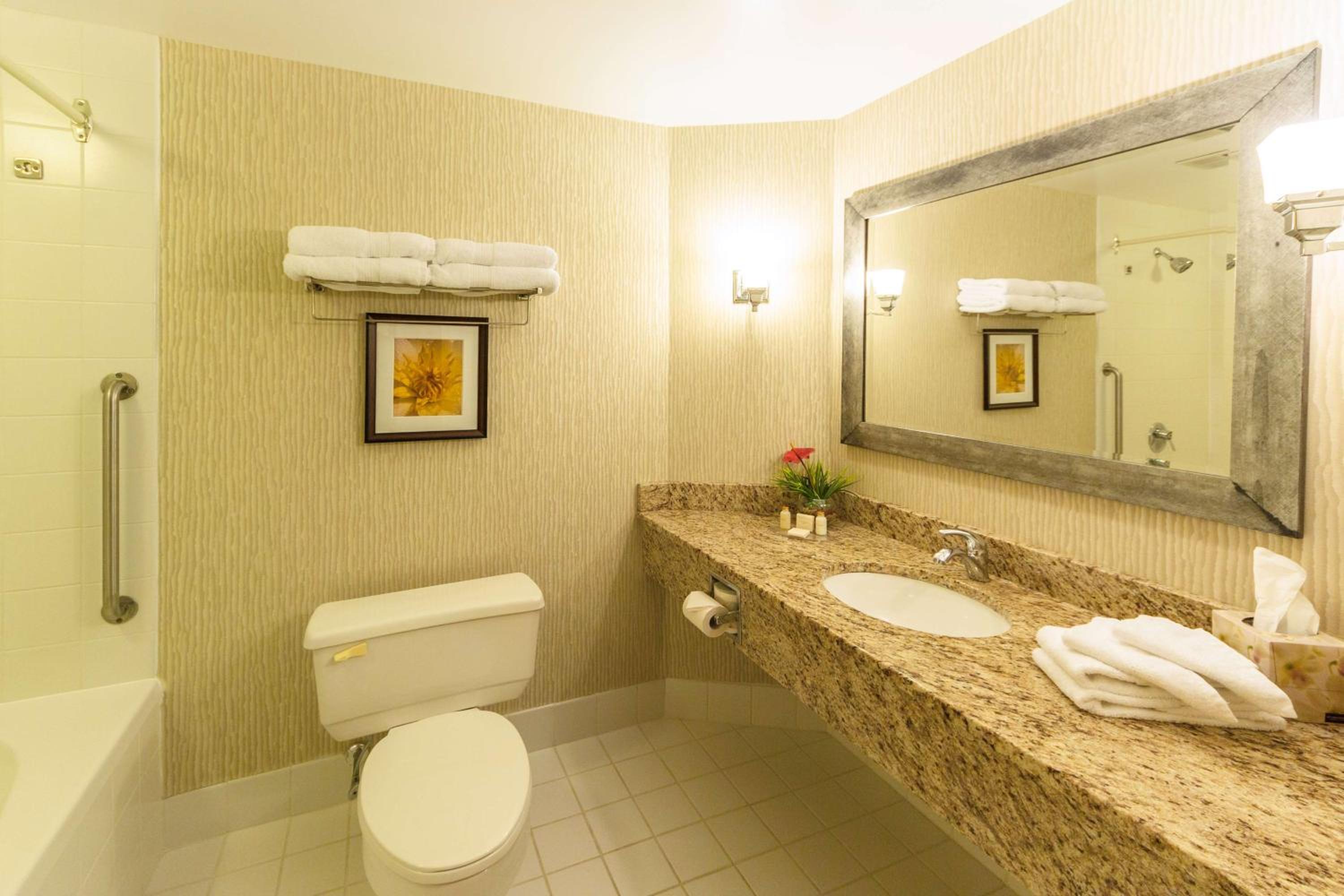 Queen Room with Spa Bath - Non-Smoking - Photo 5
