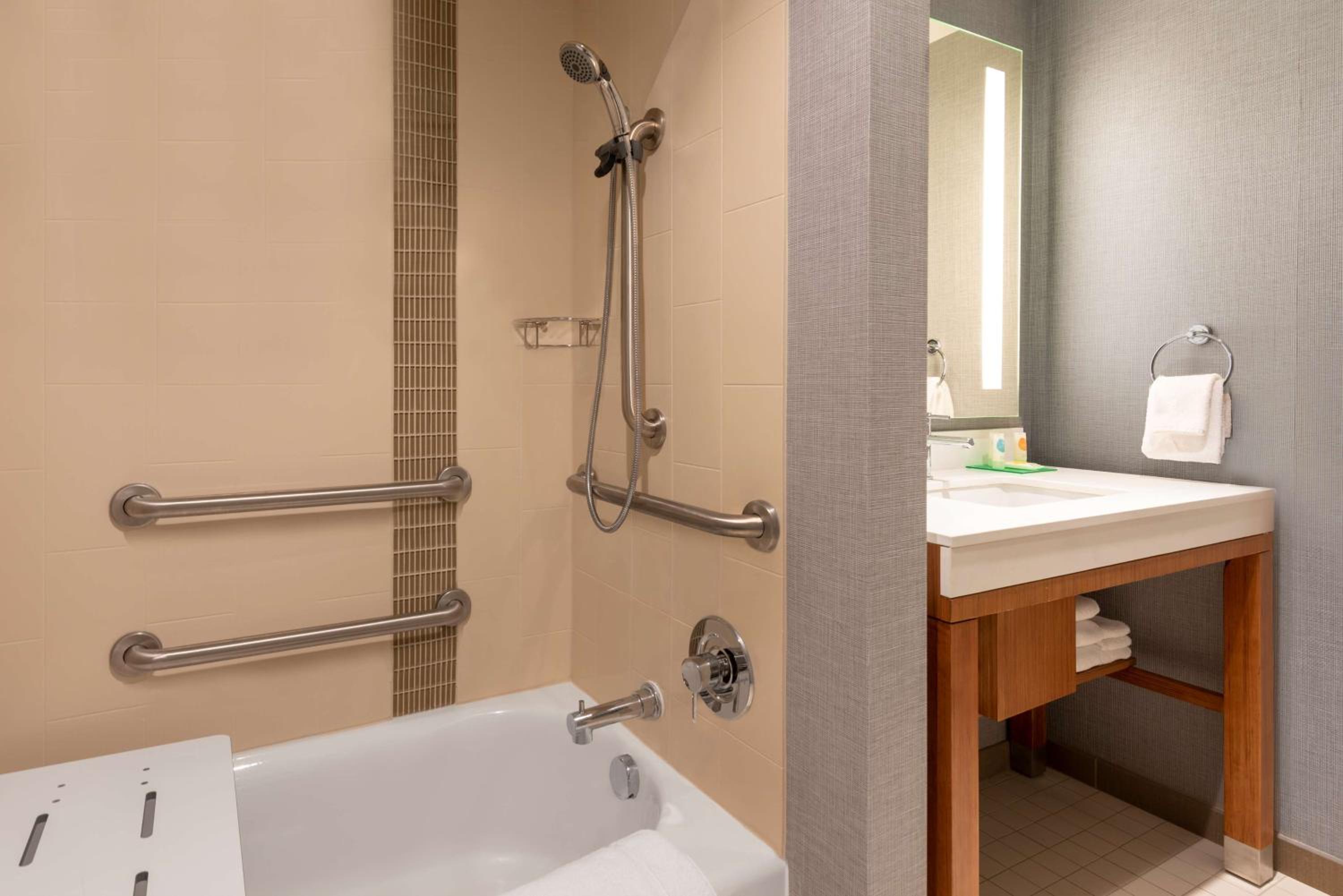 King Room with Sofa Bed and Roll-In Shower - Disability Access