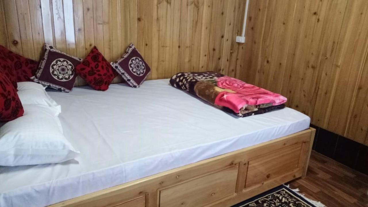 Quadruple Room - Photo 8
