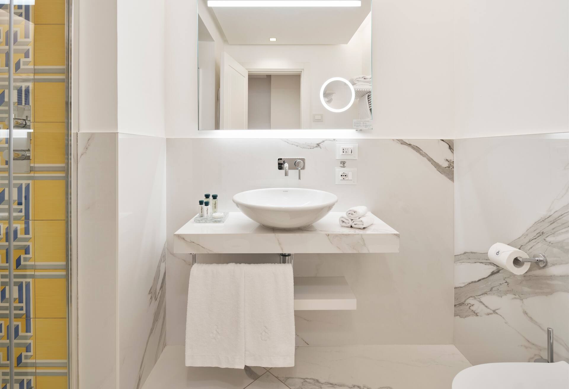 Twin Superior Guest Room