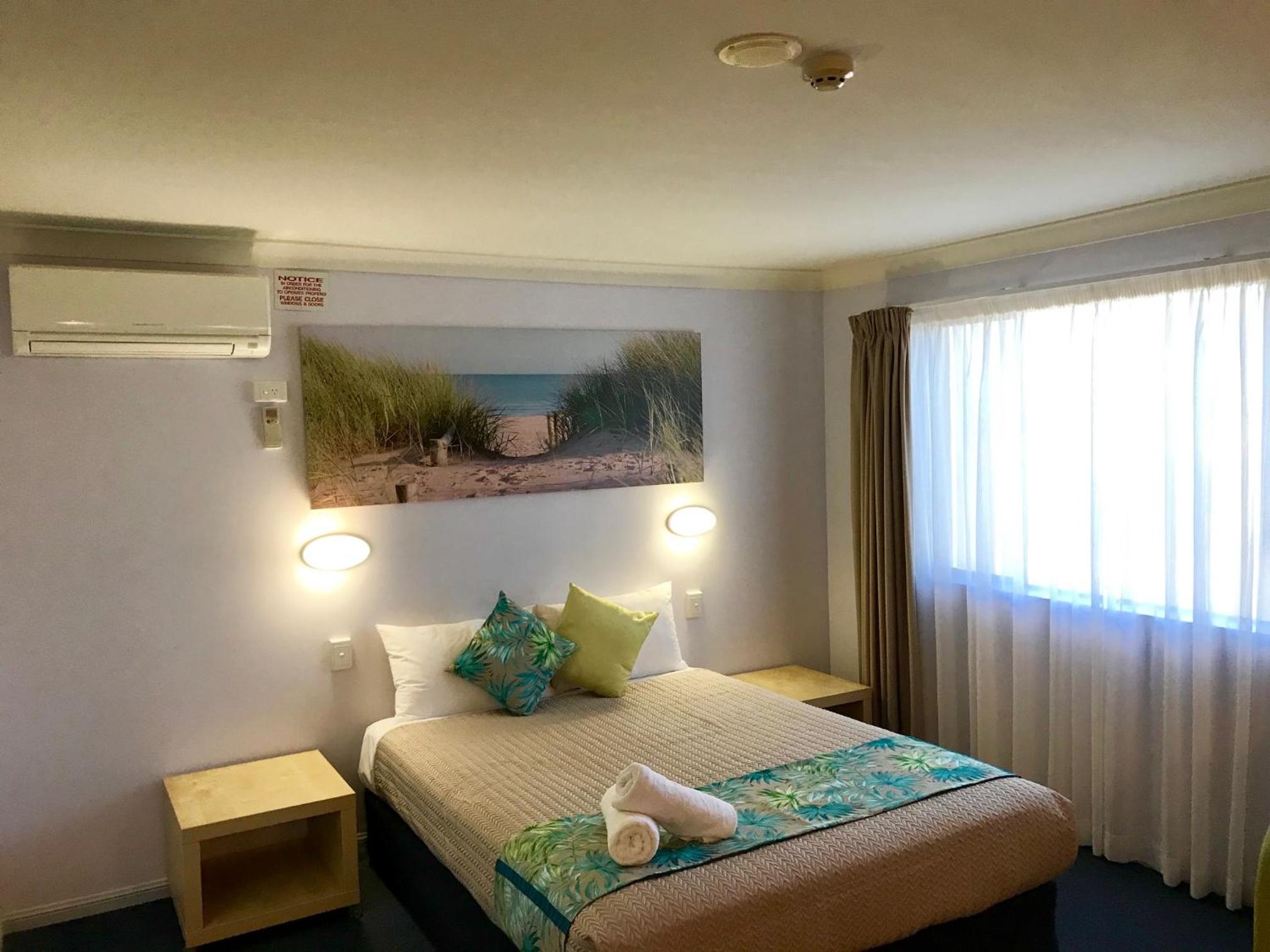 Executive Queen Room photo 2