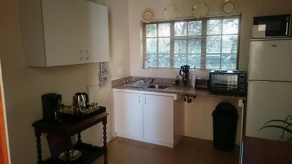 One-Bedroom Apartment - Photo 14
