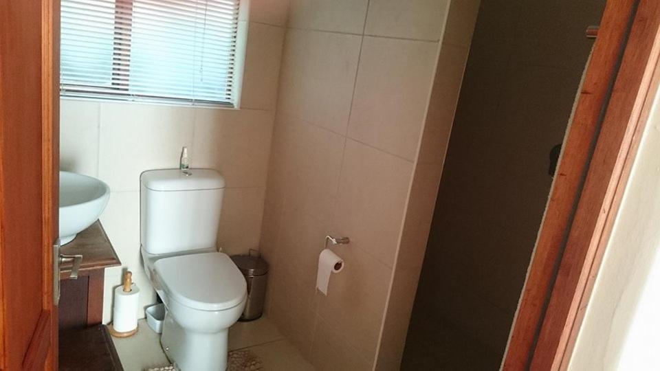 One-Bedroom Apartment - Photo 15