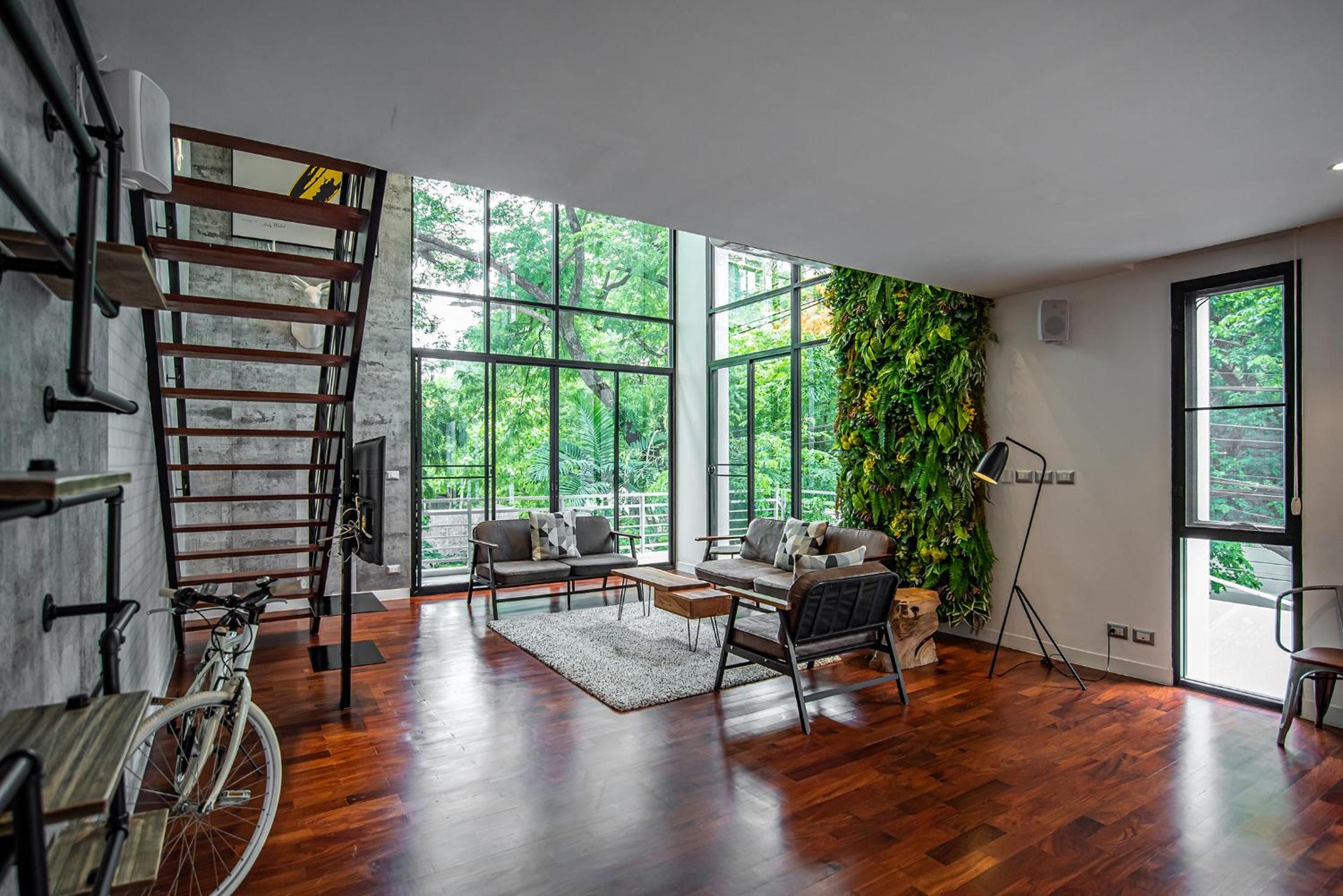 Premium Three Bedroom Duplex photo 2