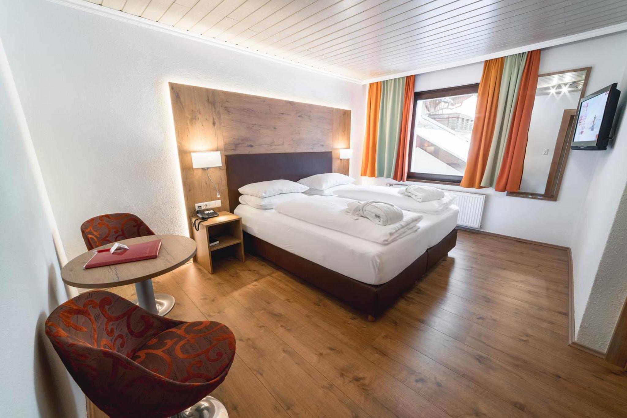 Classic Double Room without Balcony photo 1