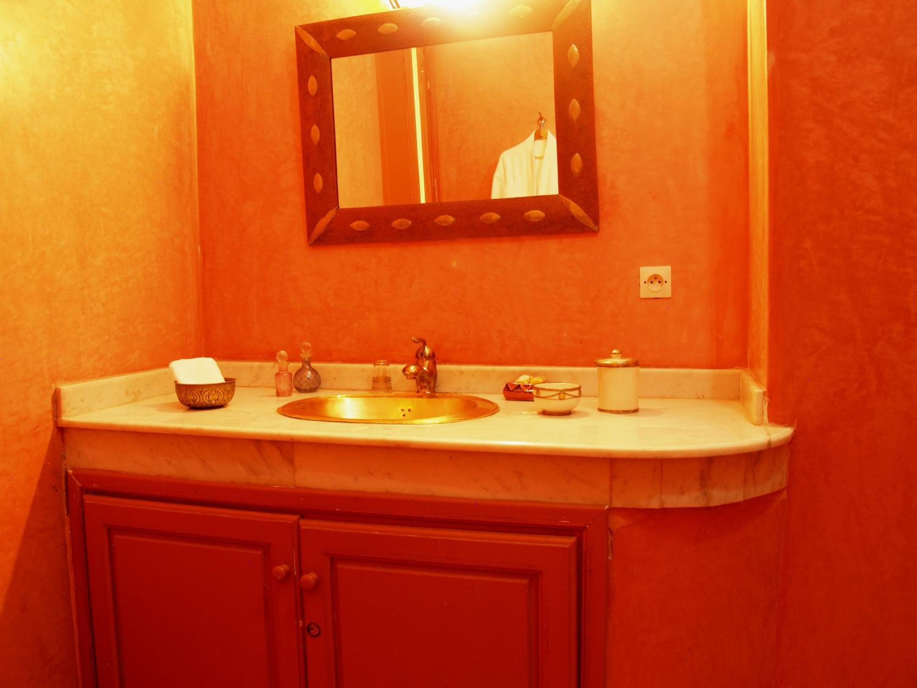 Superior Double Room - Photo 10