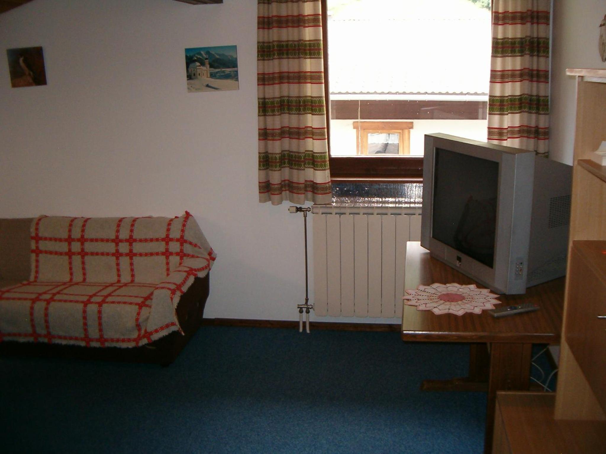 Apartment with Mountain View photo 1