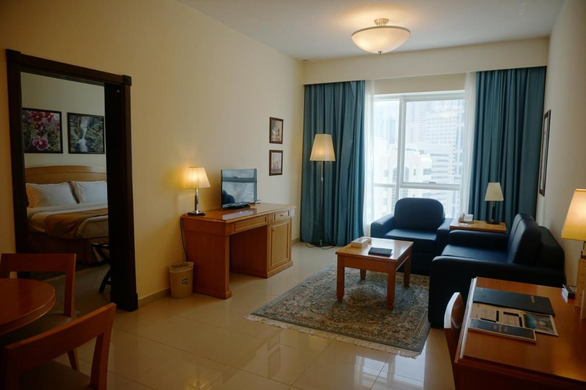 Standard One-Bedroom Apartment photo 2