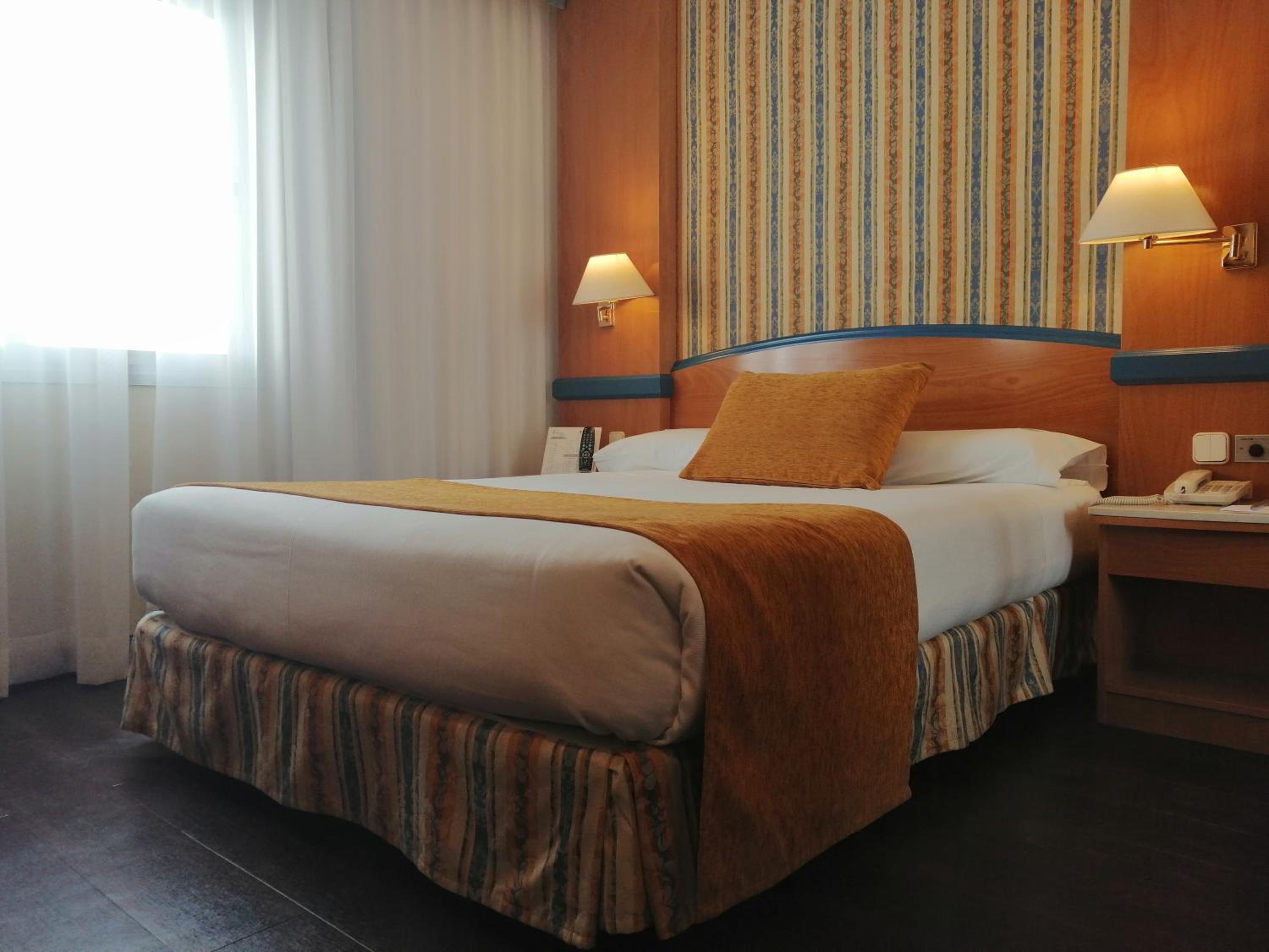 Basic double / single room - Photo 1