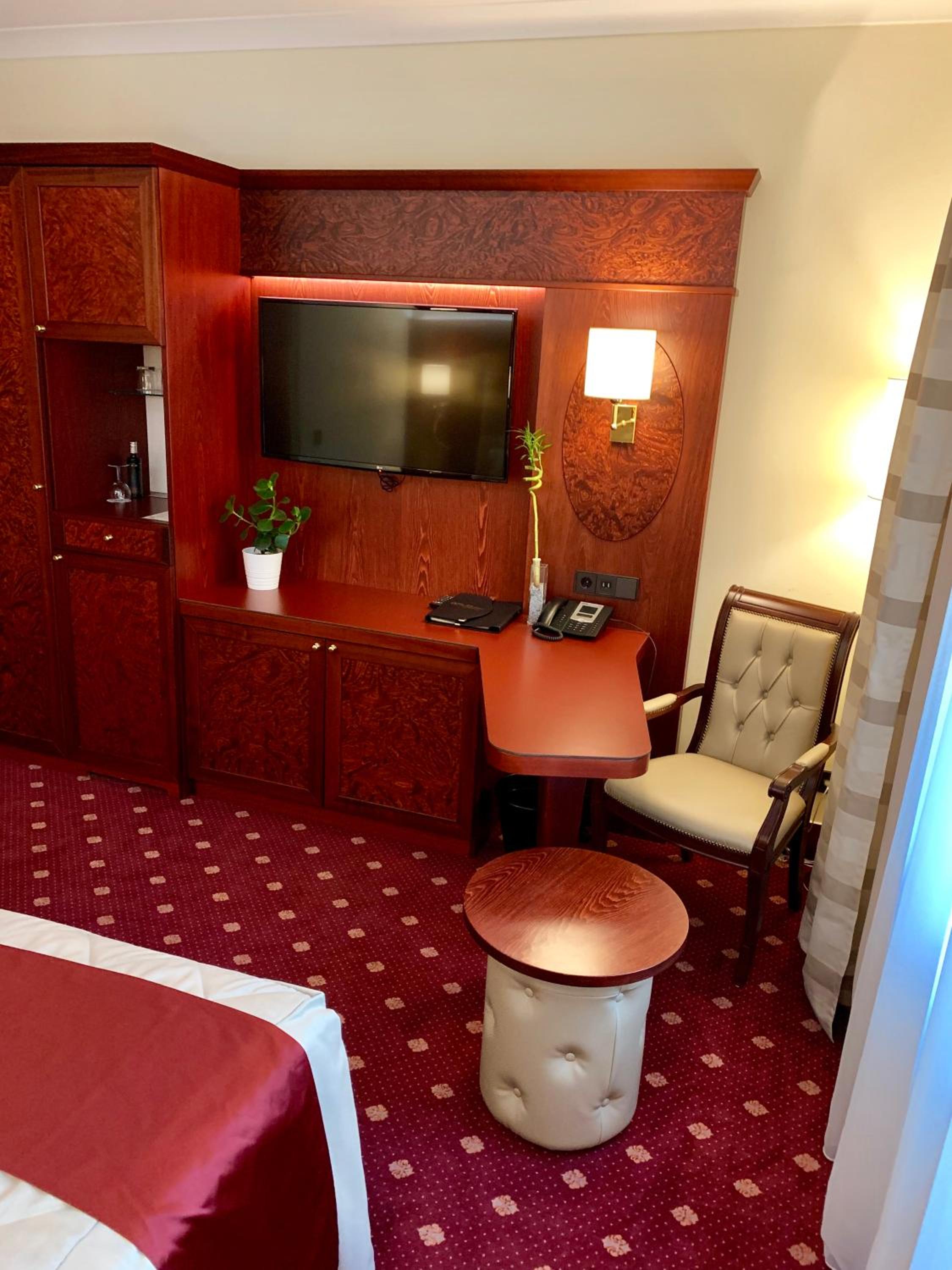 Deluxe Double Room - Photo 6