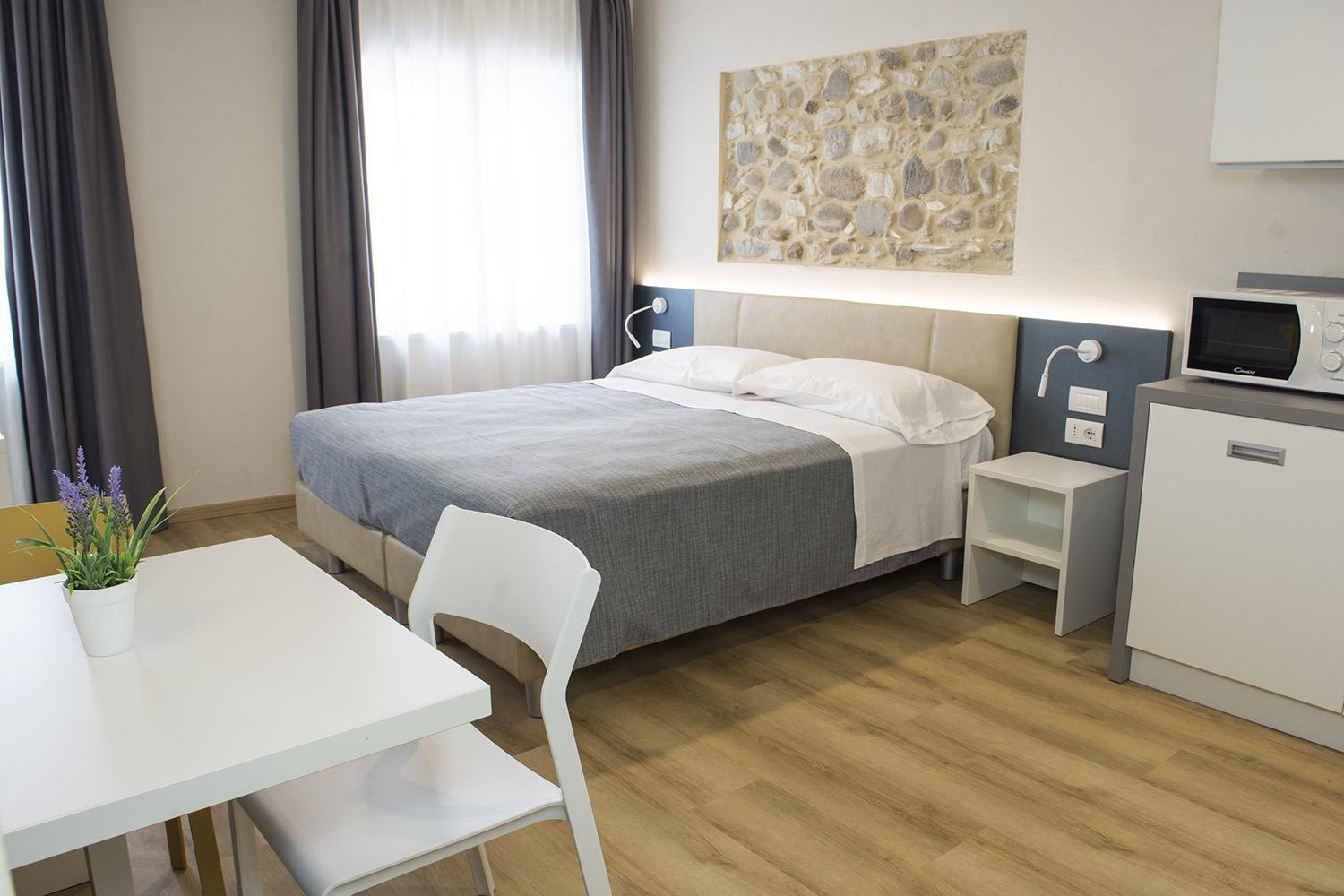 Standard Double or Twin Room photo 1