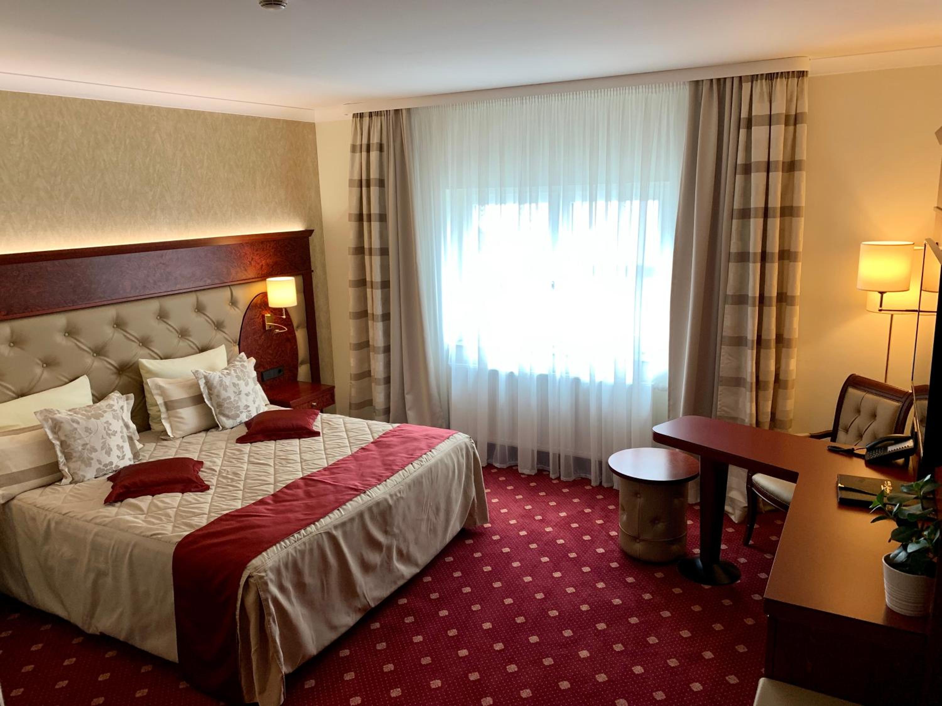 Deluxe Double Room - Photo 5