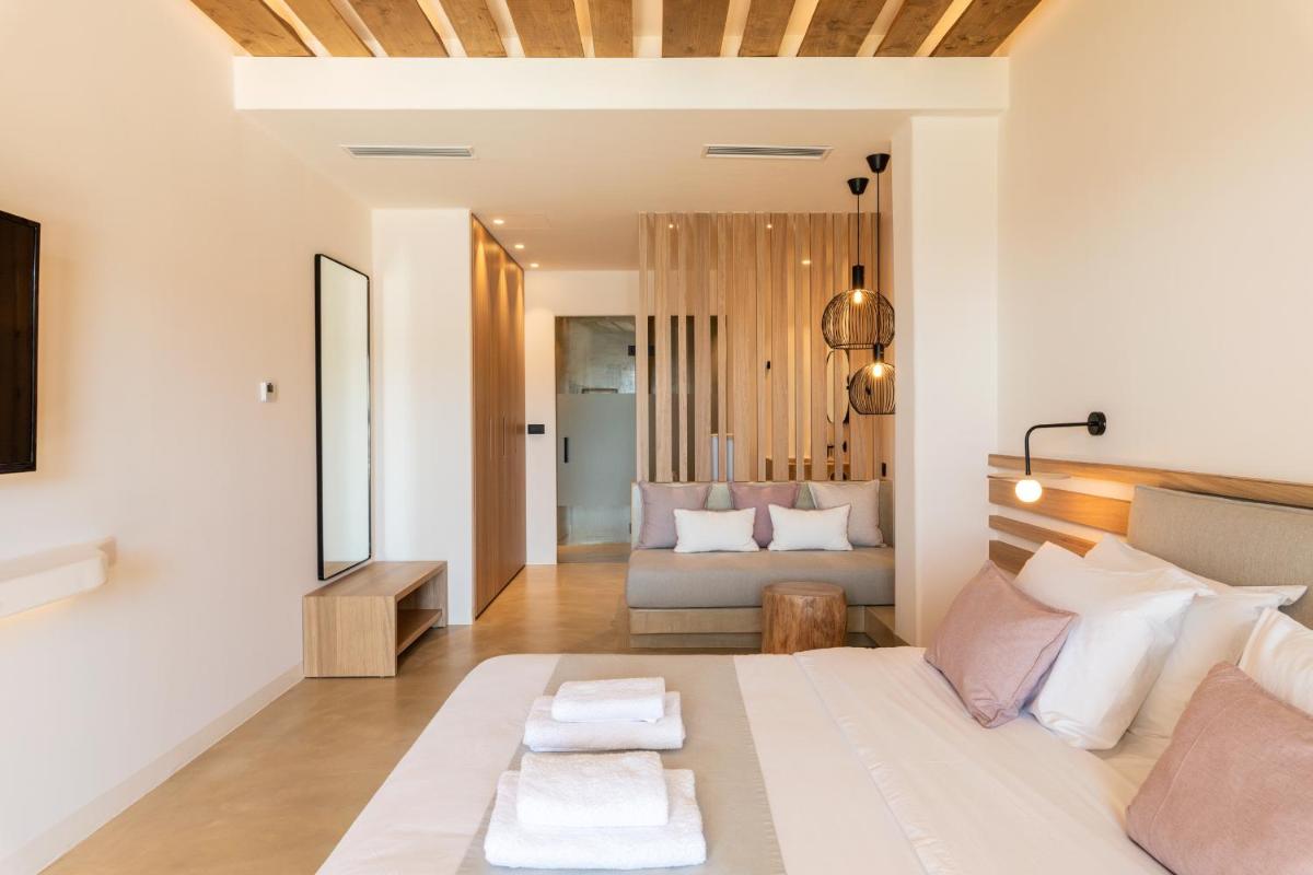 Deluxe Double Room with Sea View
