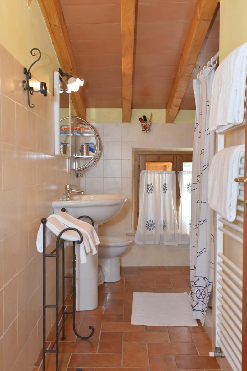 Double Room - Photo 3