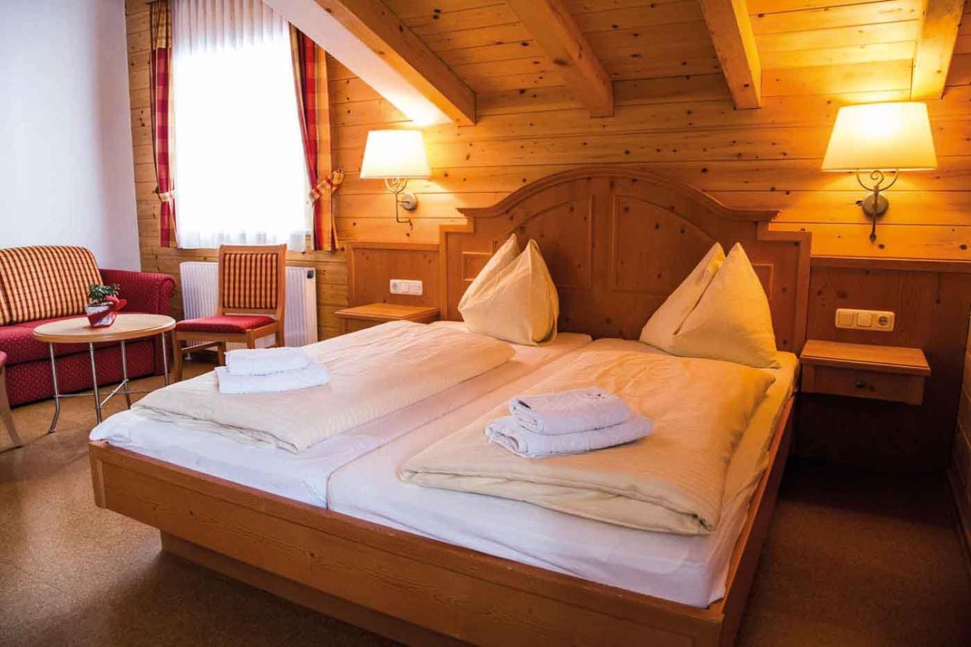 Quadruple Room with Mountain View