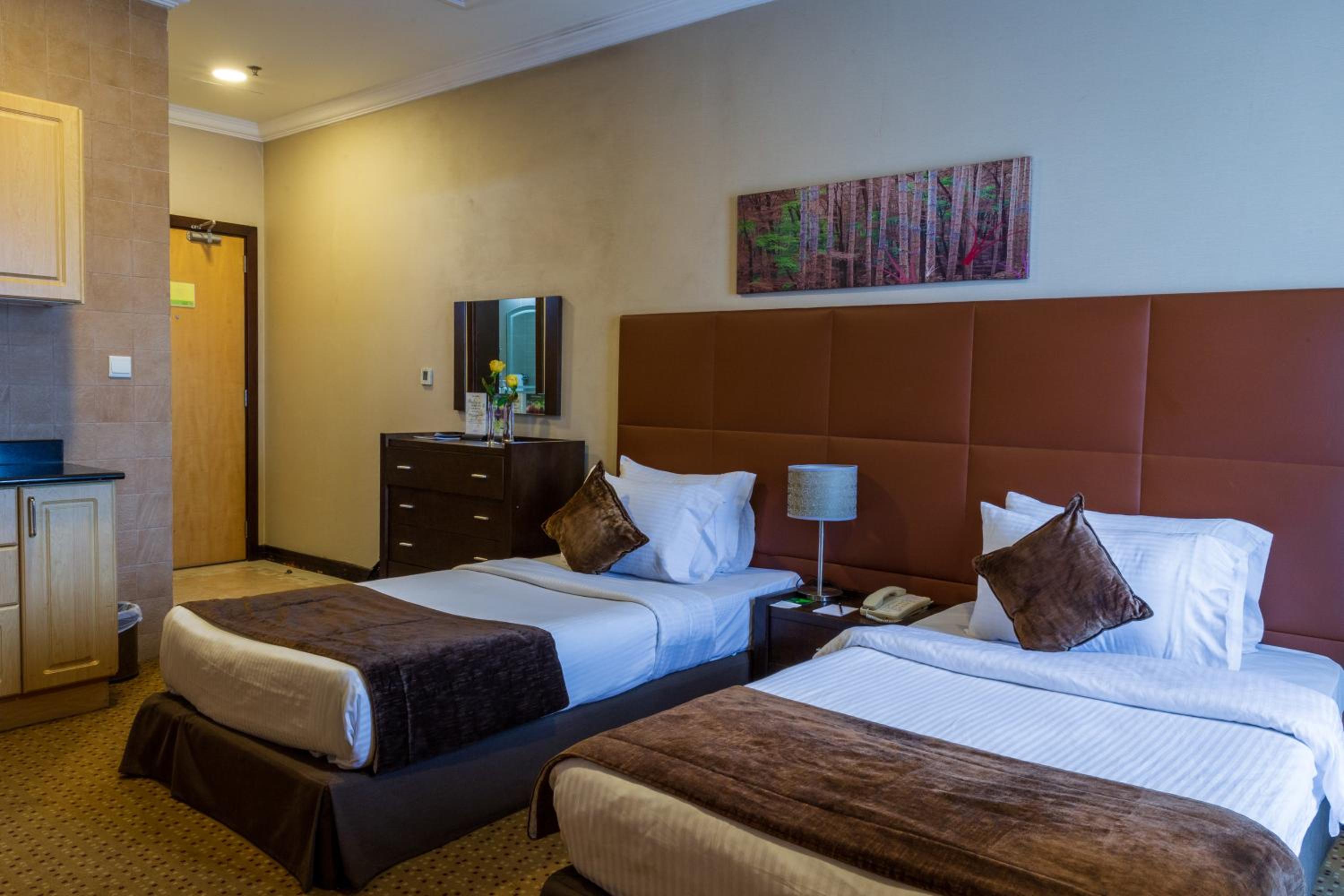 Superior Twin Room - Photo 7