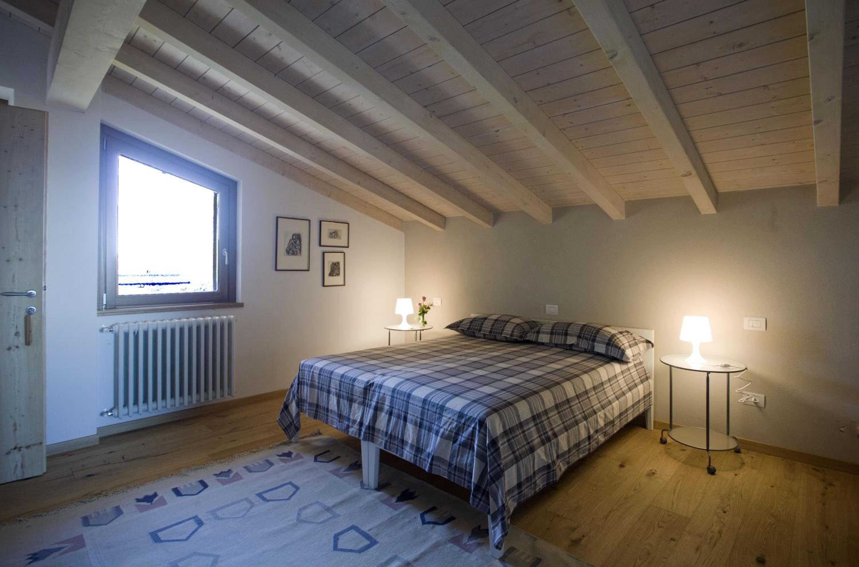 Deluxe Room (2 Adults + 1 Child) photo 3