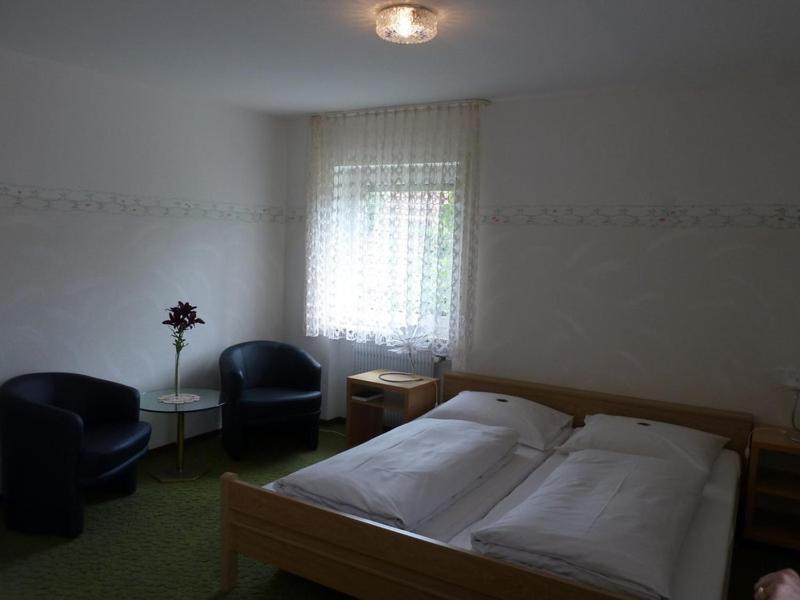 Double Room - Photo 11