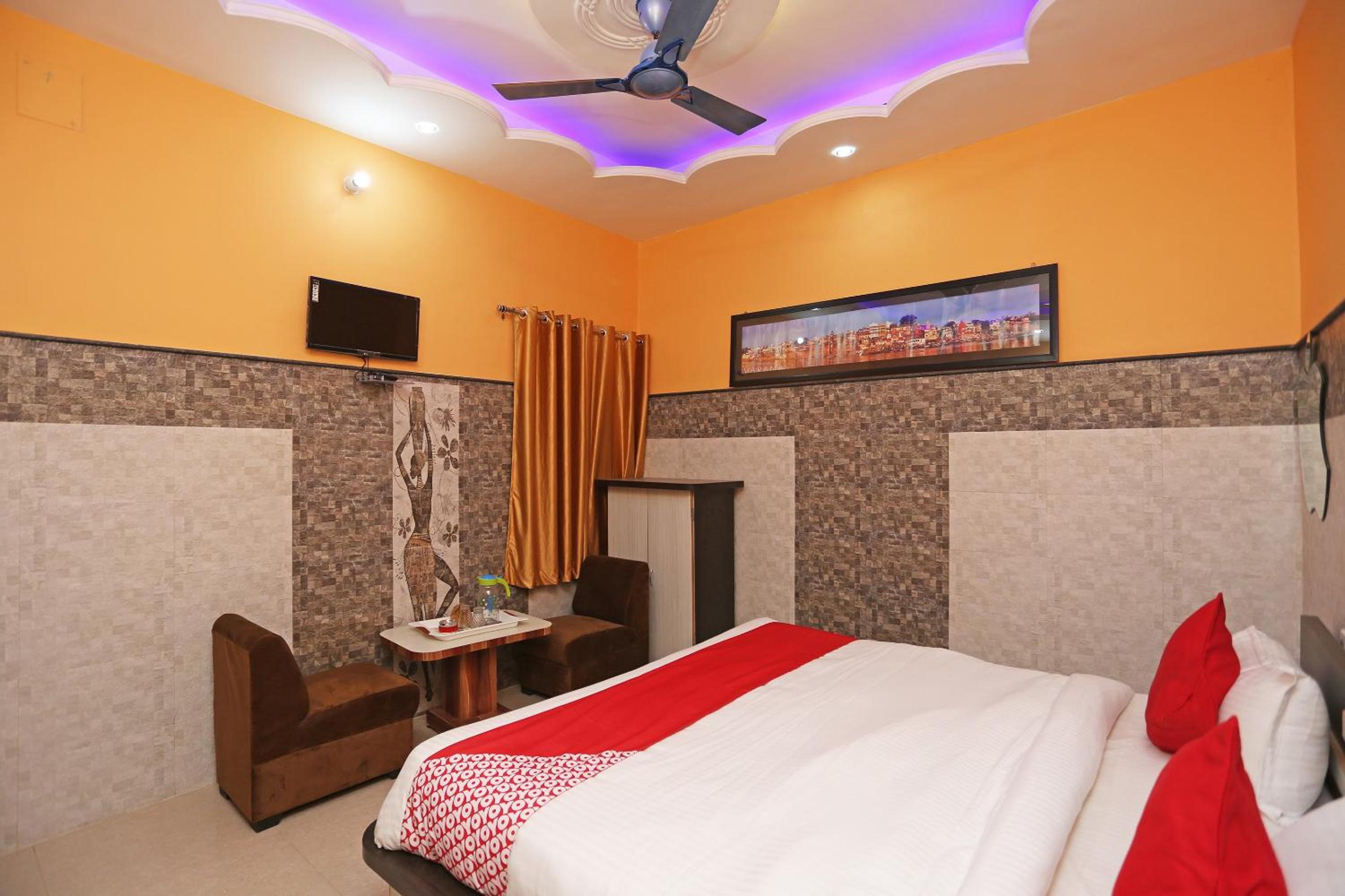 Standard Double Room - Photo 9