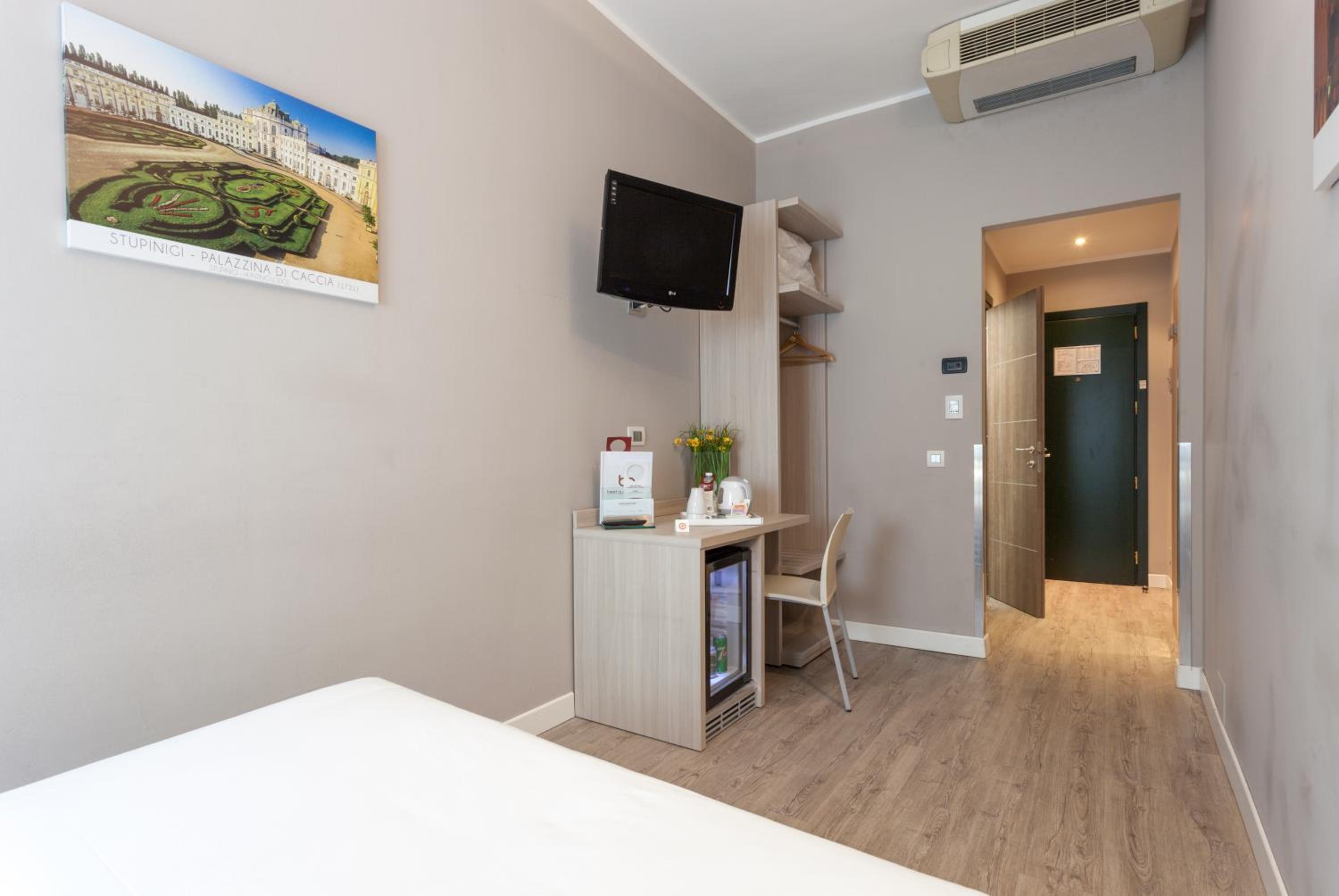 Economy Double Room - Photo 1