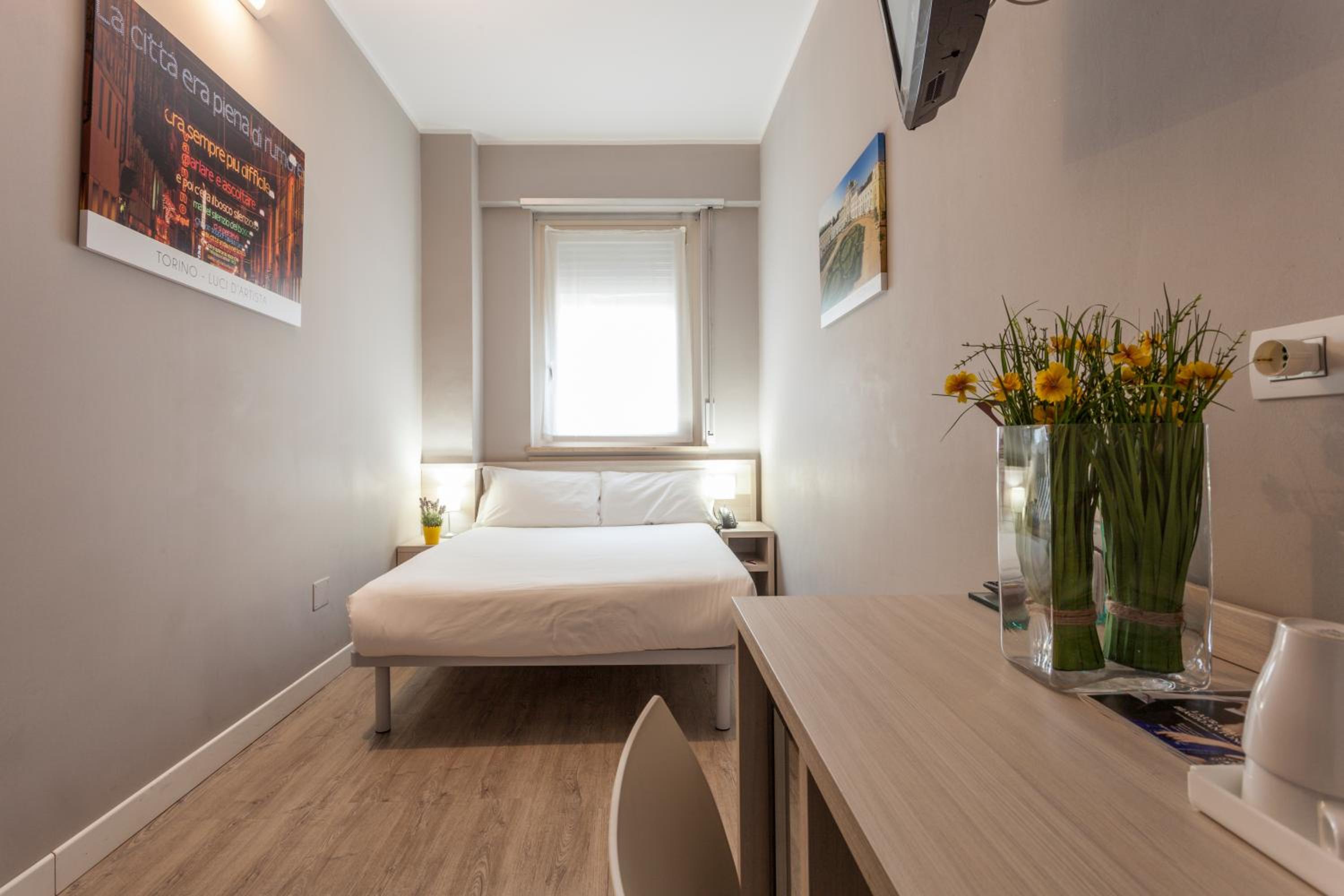 Economy Double Room - Photo 2