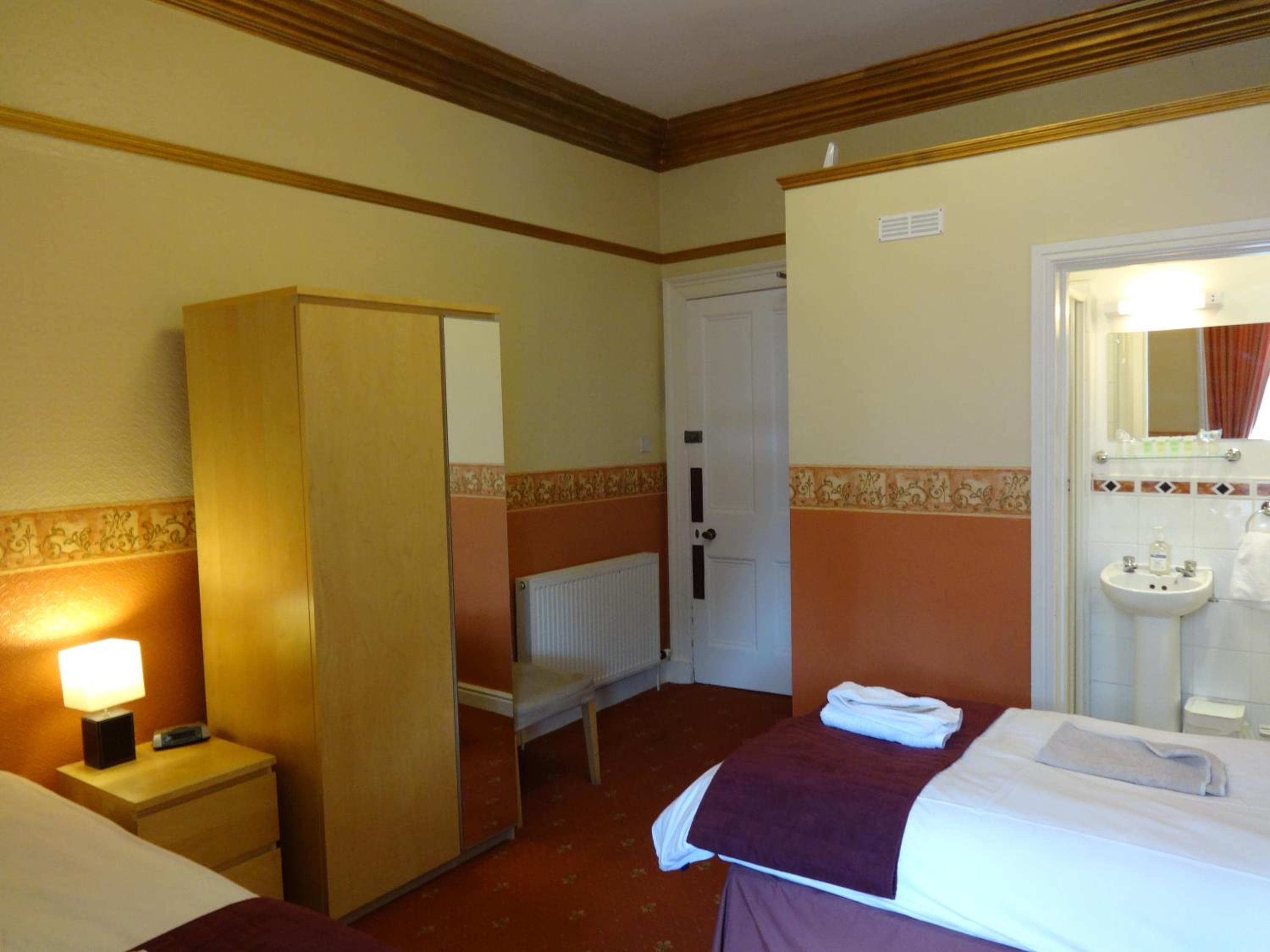 Twin Room photo 2