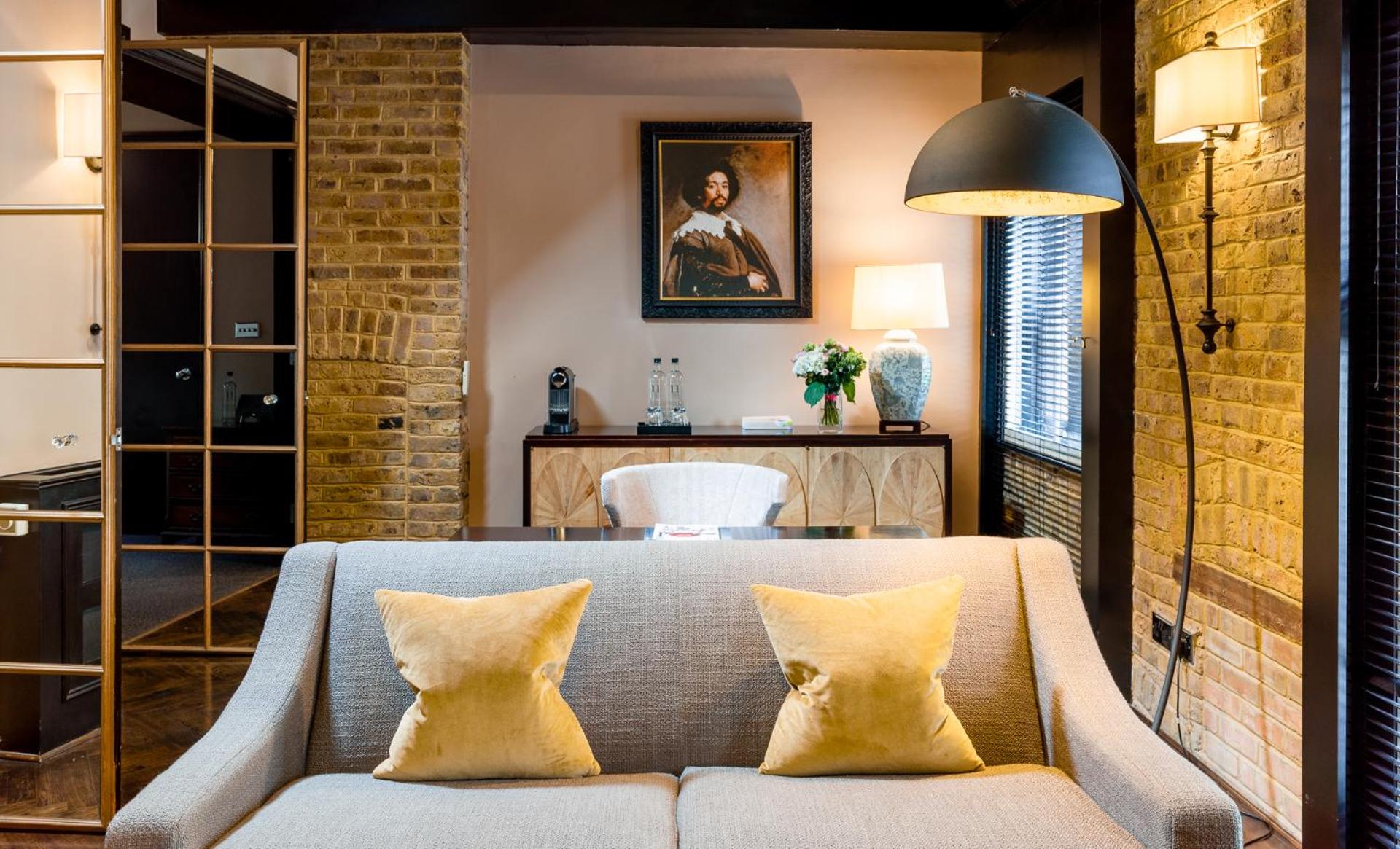Cadogan Suite at 11 Cadogan Gardens photo 3