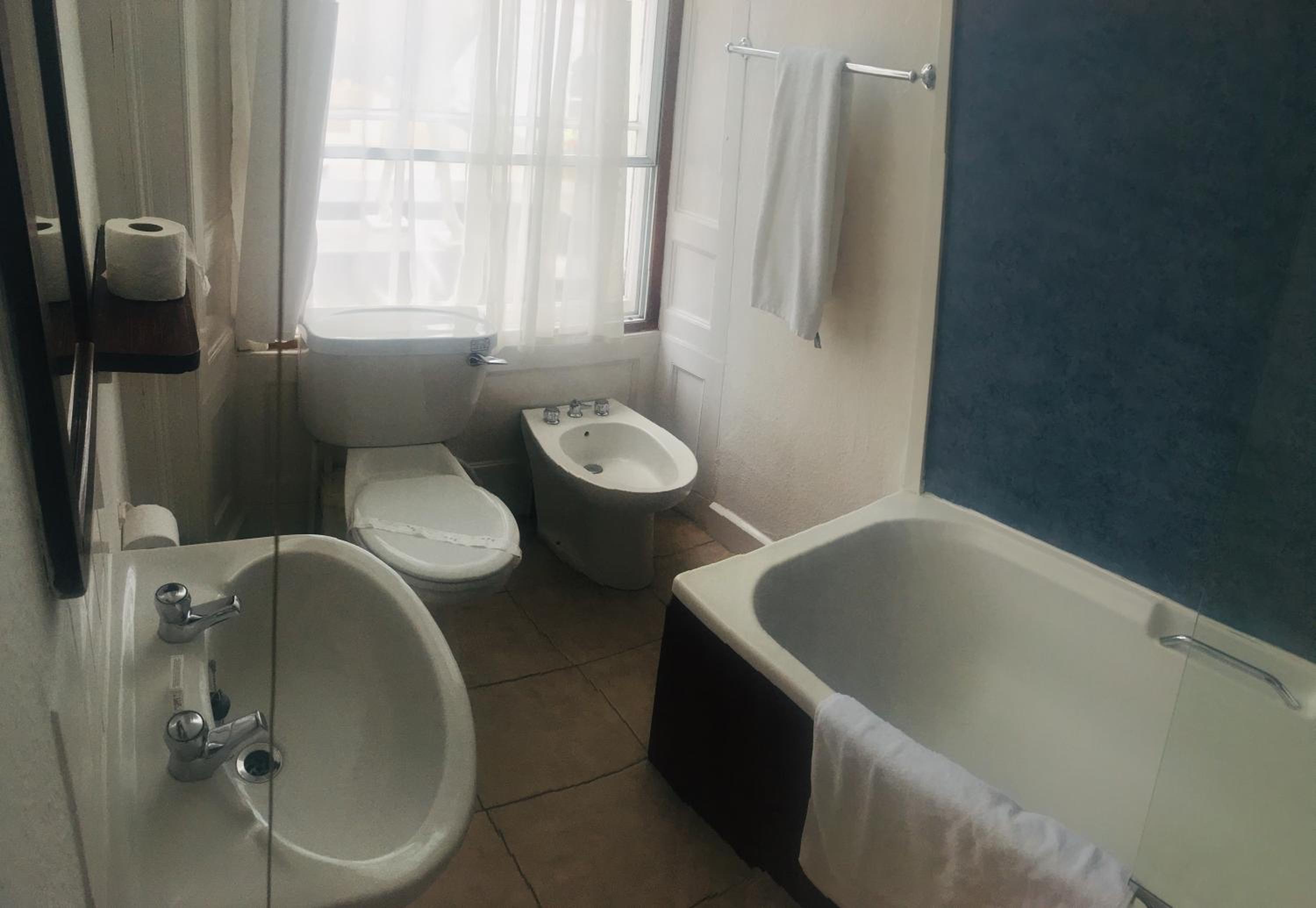 Premier Double Room - Photo 7