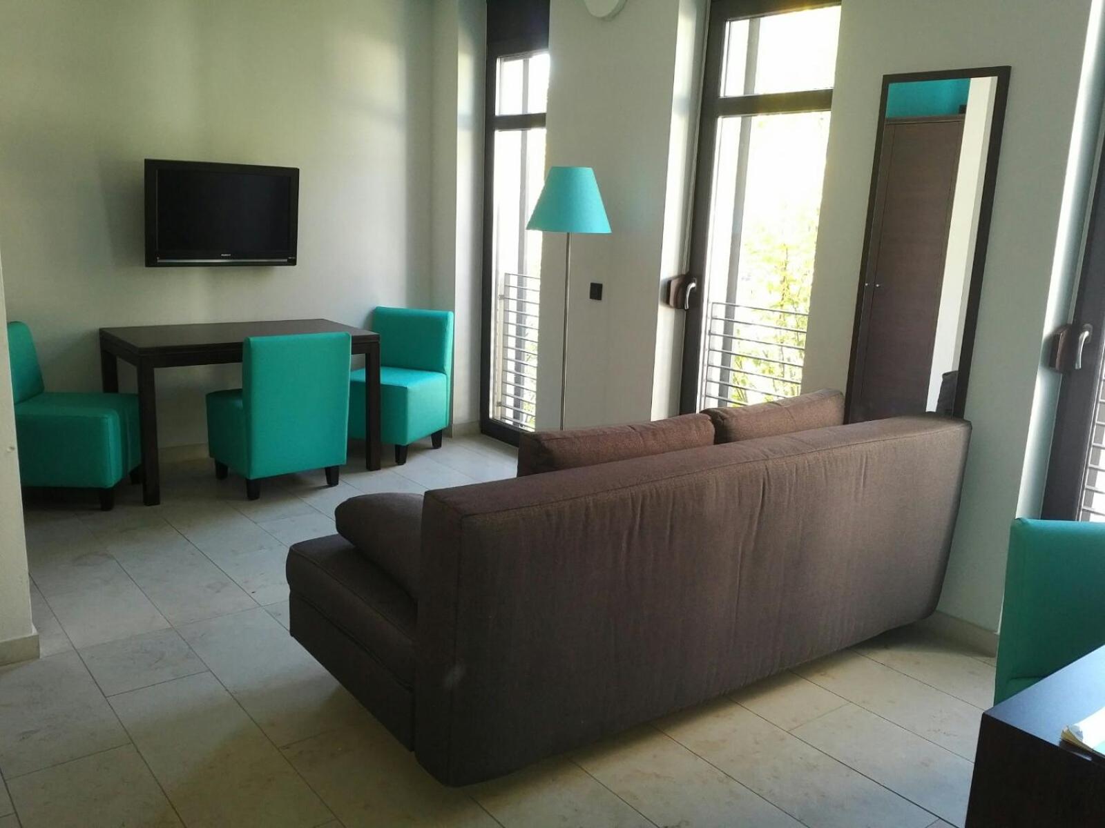 Apartment photo 3