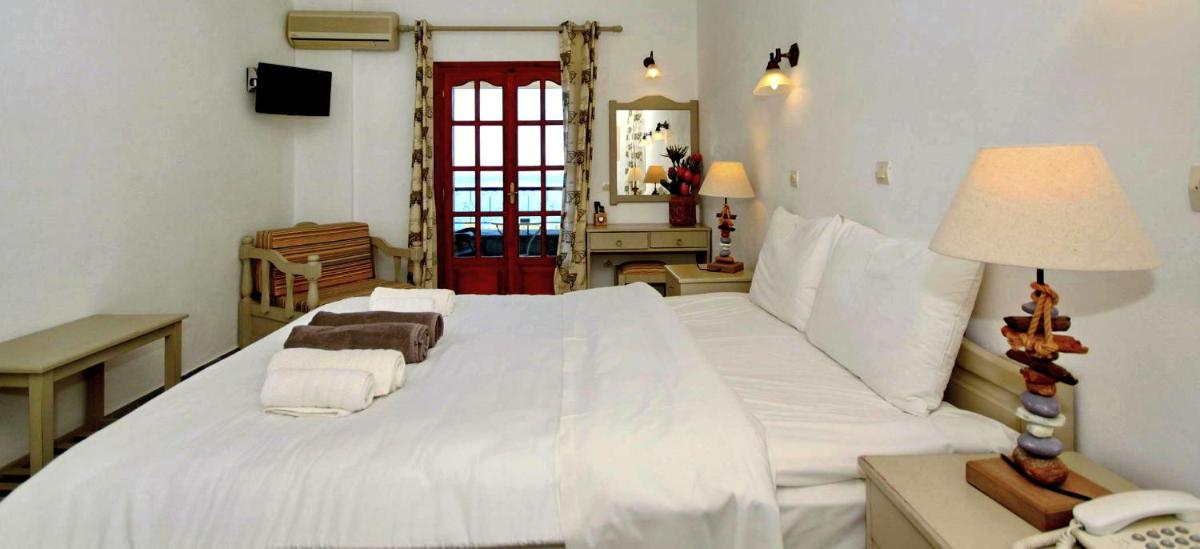 Studio (2 Adults) with Sea View