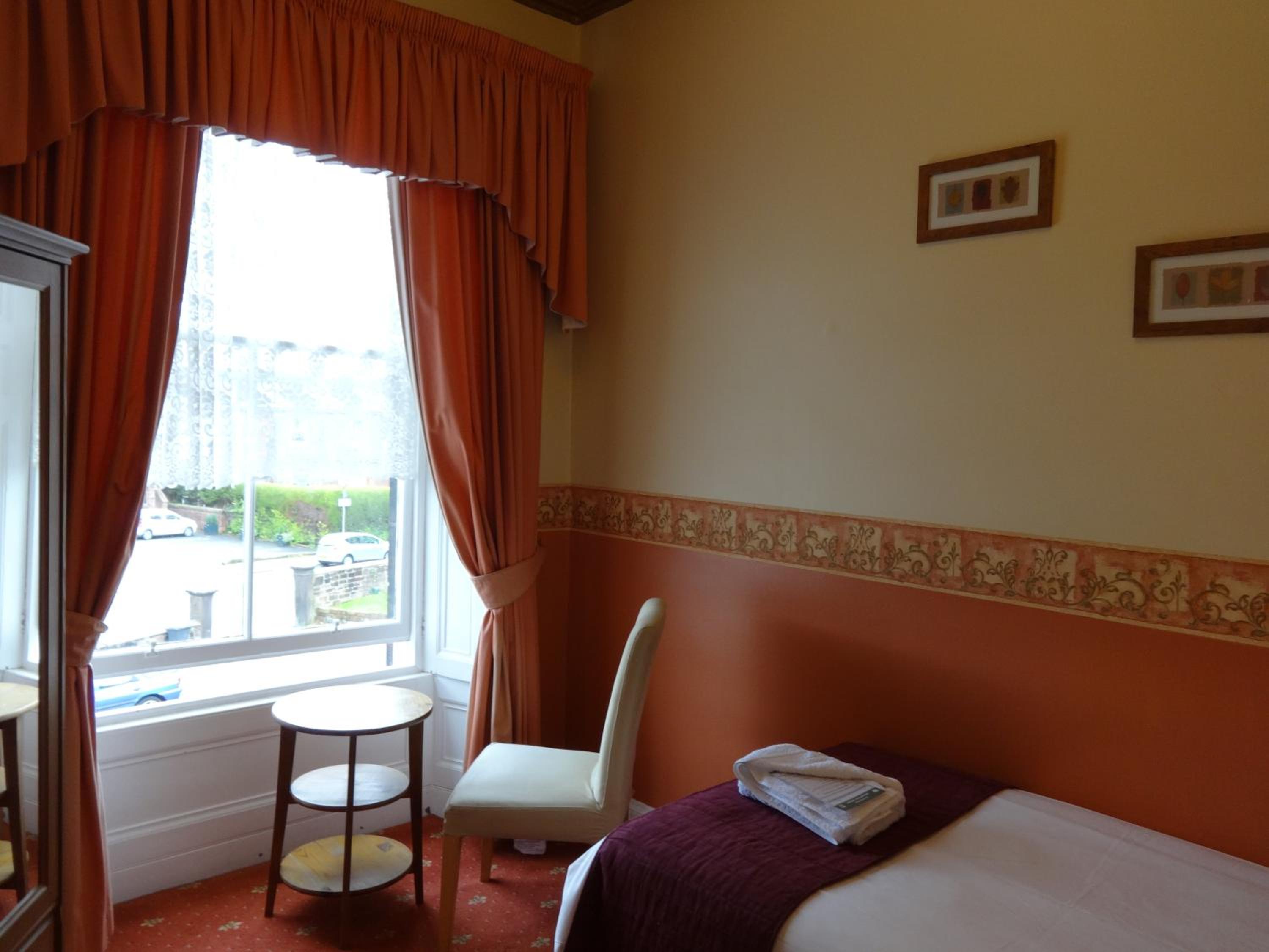 Single Room with Private External Bathroom photo 1
