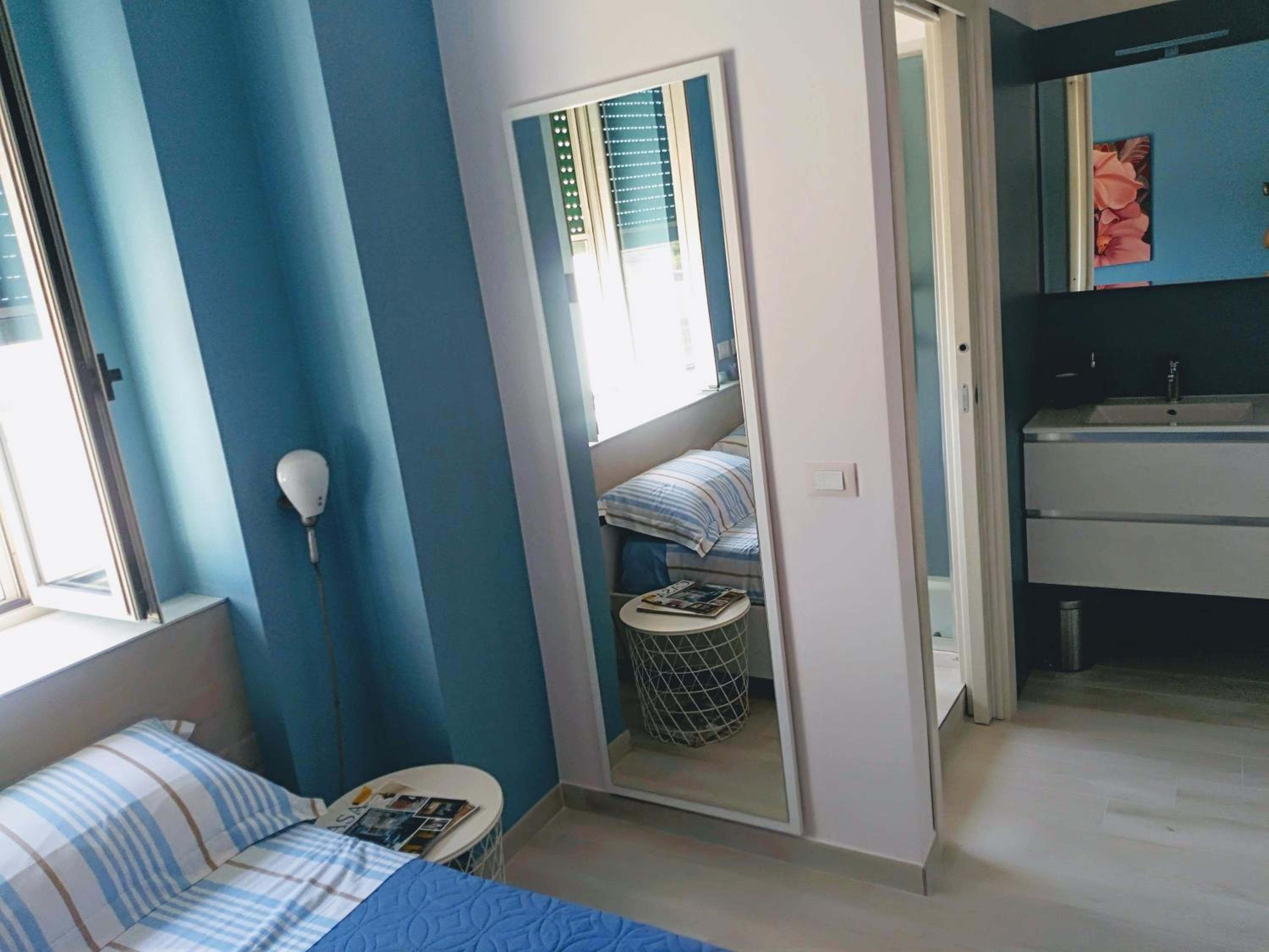 Double Room with Private Bathroom photo 2