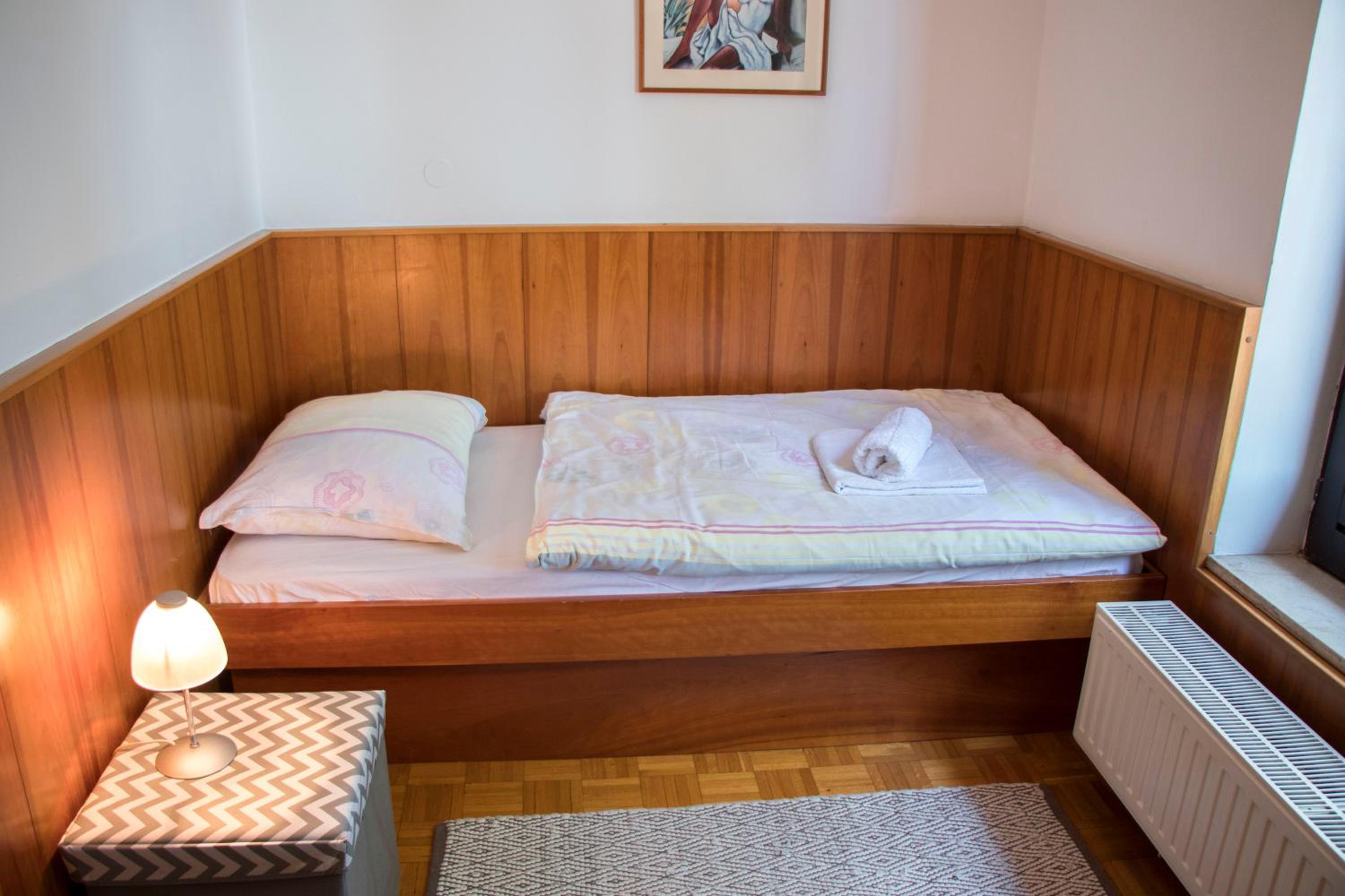 Single Room with Parking photo 3