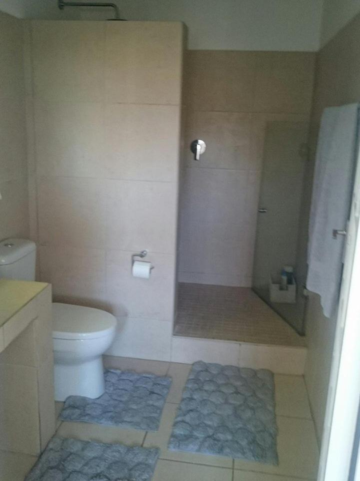 One-Bedroom Apartment - Photo 14